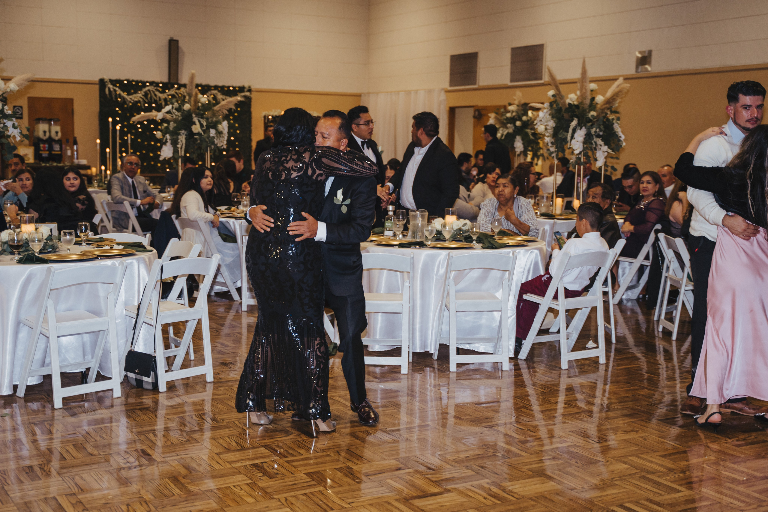 Visalia. Свадебный и семейный фотограф и видеограф в Калифорнии Сан-Франциско и Bay Area