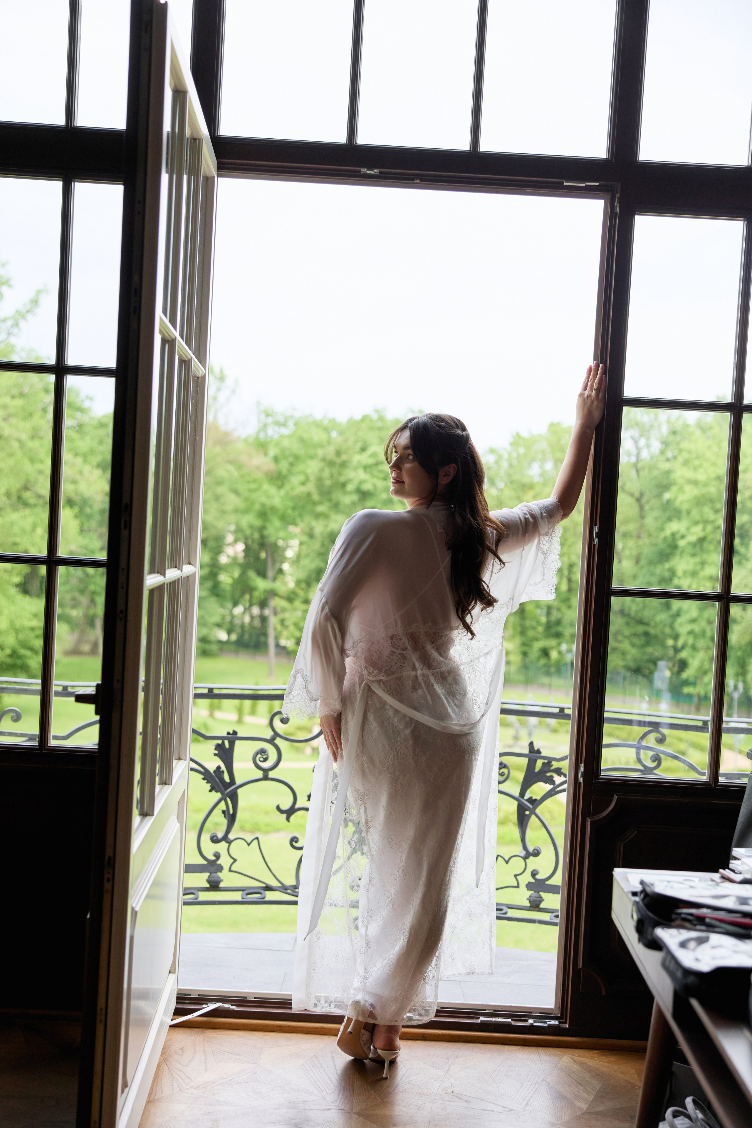 Wiktoria & Kacper. Pałac Goetz. Fotograf ślubny i rodzinny w Krakowie Yana Klymova
