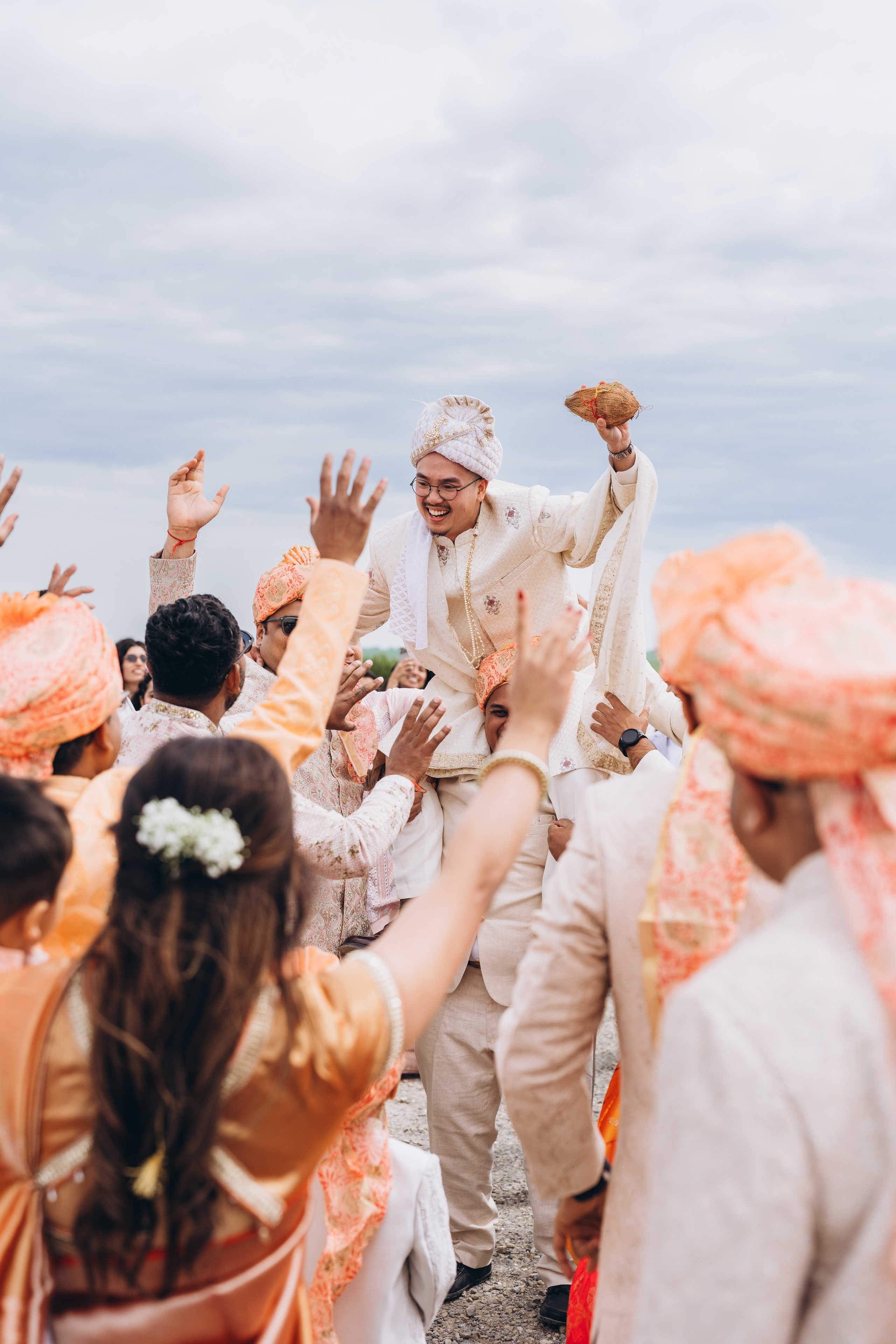 Jackie & Bindi. Calgary Wedding & Lifestyle Photographer — Yevhen Polishchuk