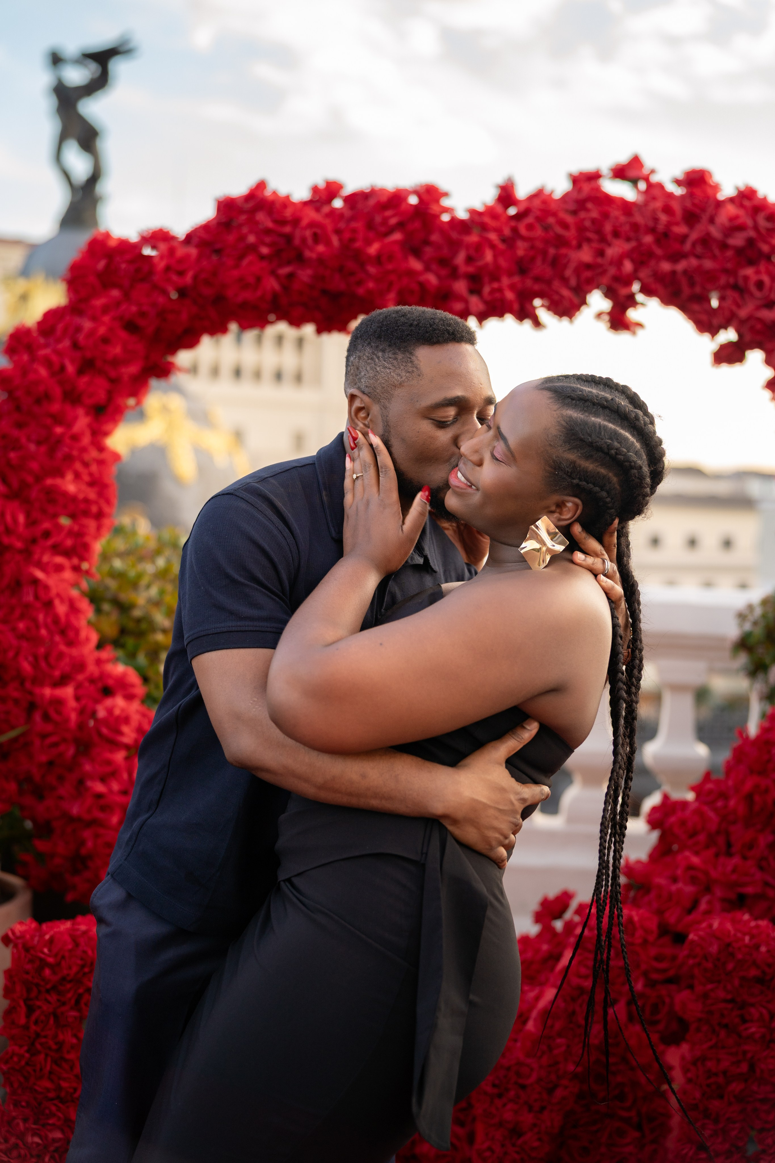 Surprise proposal at the rooftop. Фотограф в Мадриде Алена Белянинова