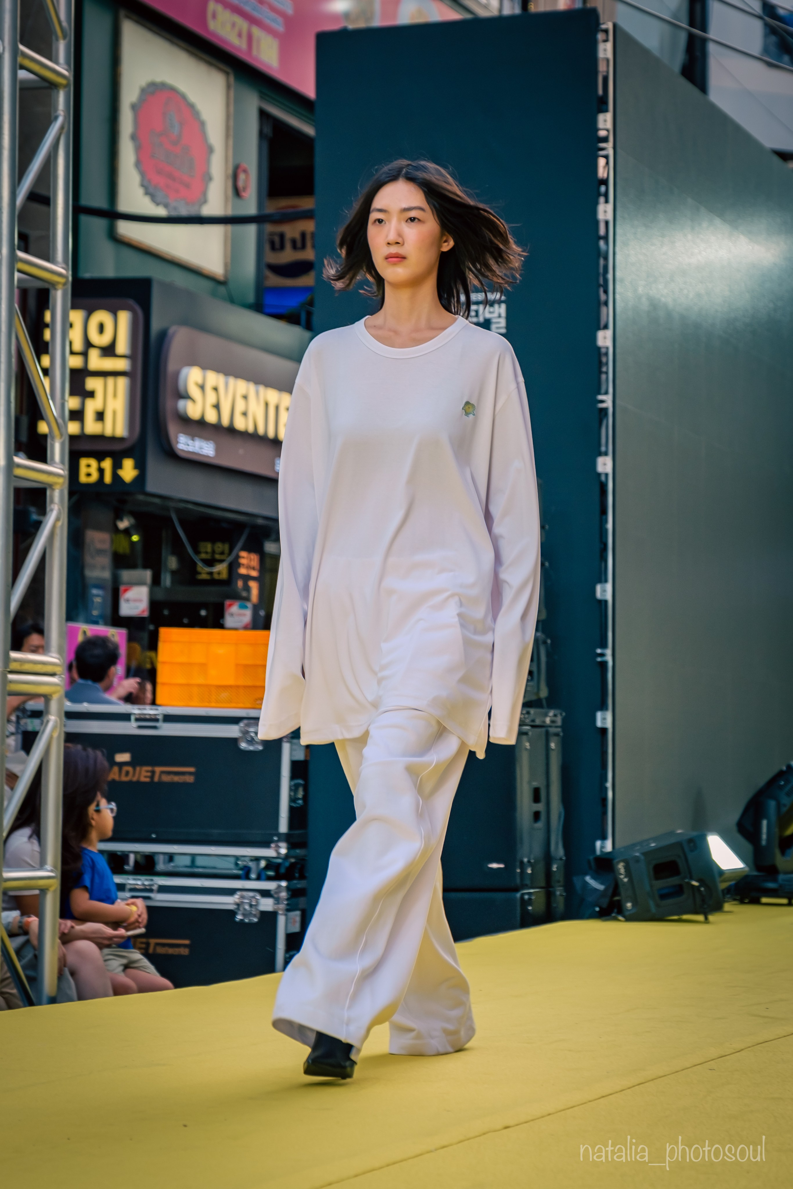 GANGNAM FASHION FESTA 2024: ORDINARY PEOPLE. Photographer in Seoul Dobrokvashina Natalya