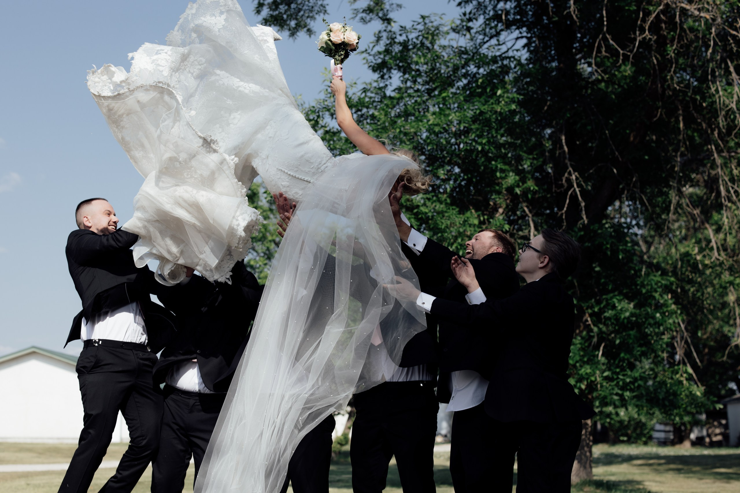 Viktoriya & Brody. Wedding Photographer in Winnipeg — Cinematic & Timeless by Vitiuk Photography
