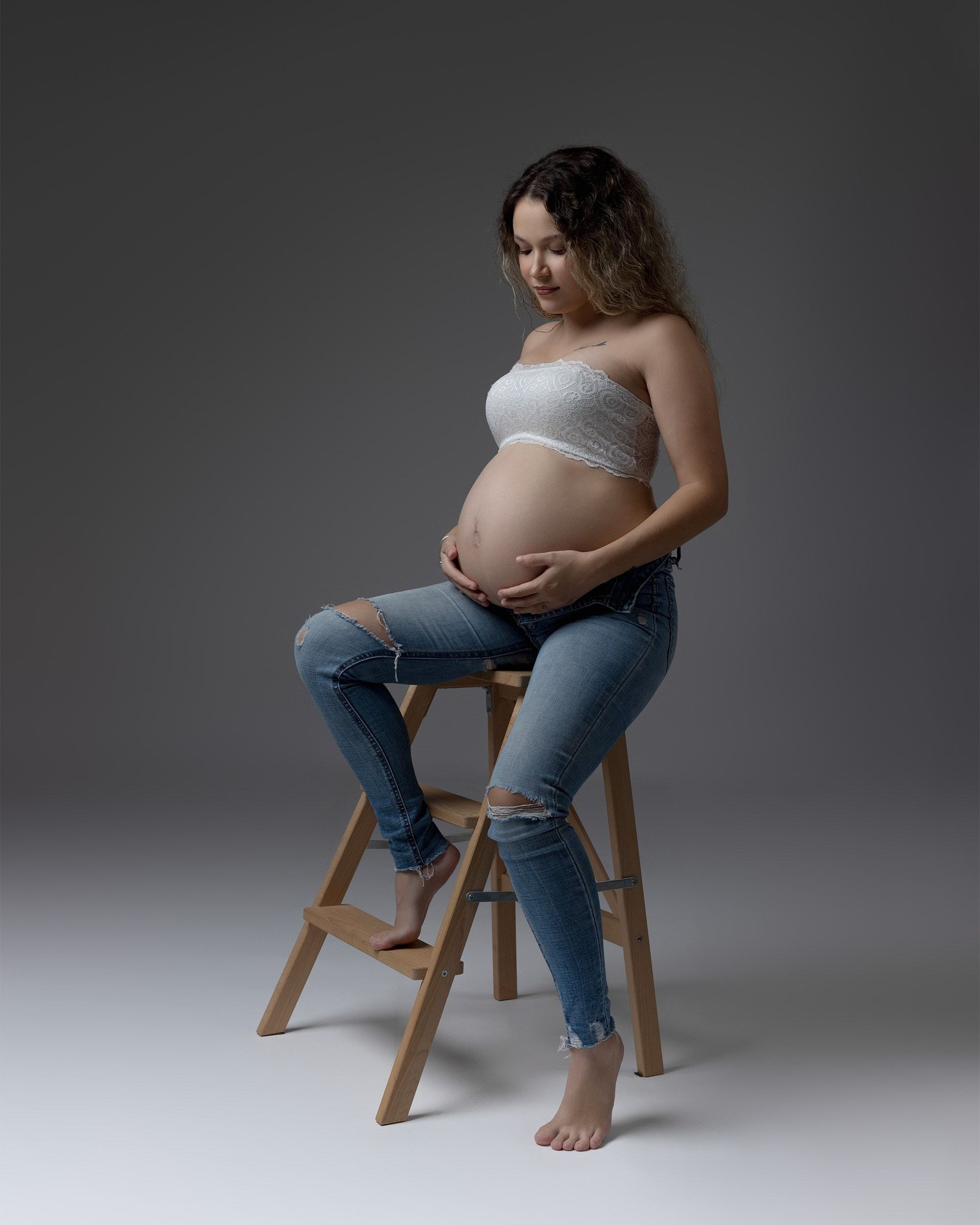 Embarazo y&nbsp;Maternidad sesiones de&nbsp;fotografía en&nbsp;estudio