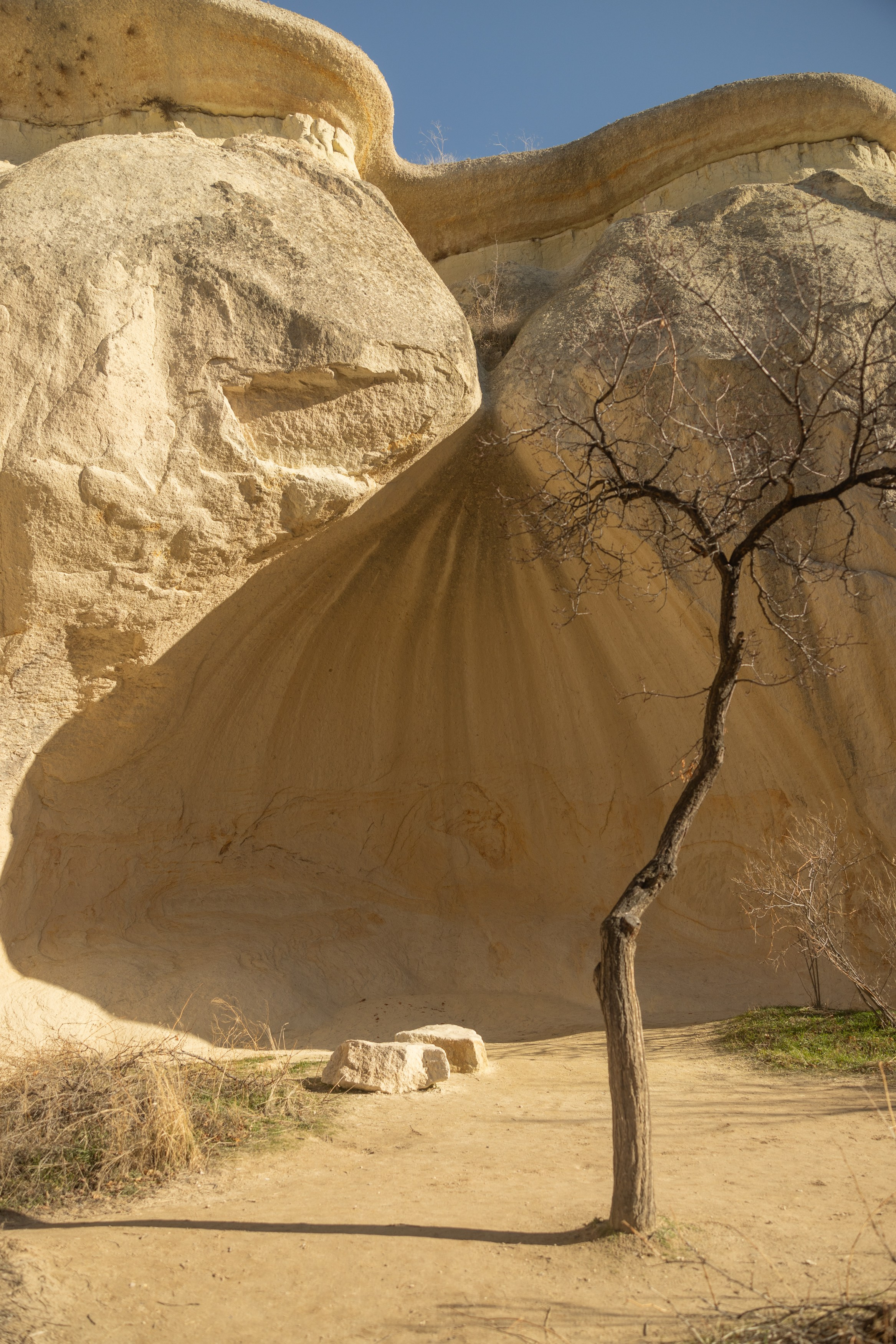 Top Must-Visit Locations in Cappadocia – Unveil the Region’s Hidden Gems. Your Guide to Cappadocia: Private Tours, Scenic Routes, Hot Air Balloon Rides, and More Adventures