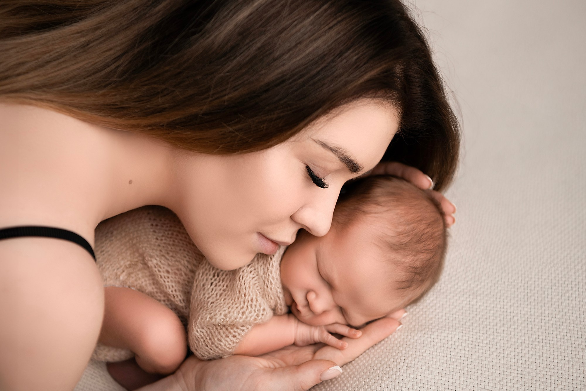 Sesja newborn. VideofotKA.pl