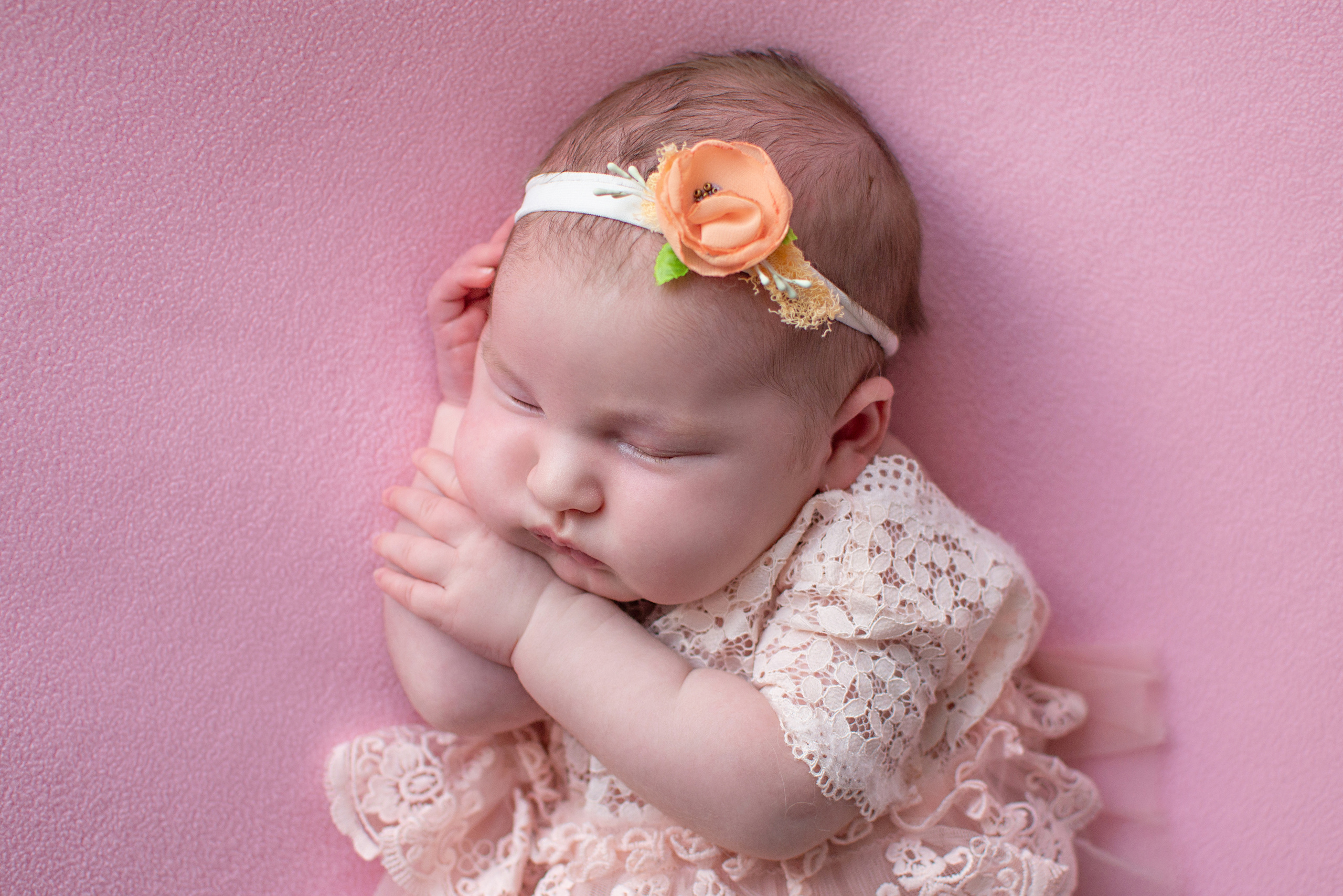 Алисия. Фотограф новорожденных в Темиртау и Караганде Любовь Жукова newborn