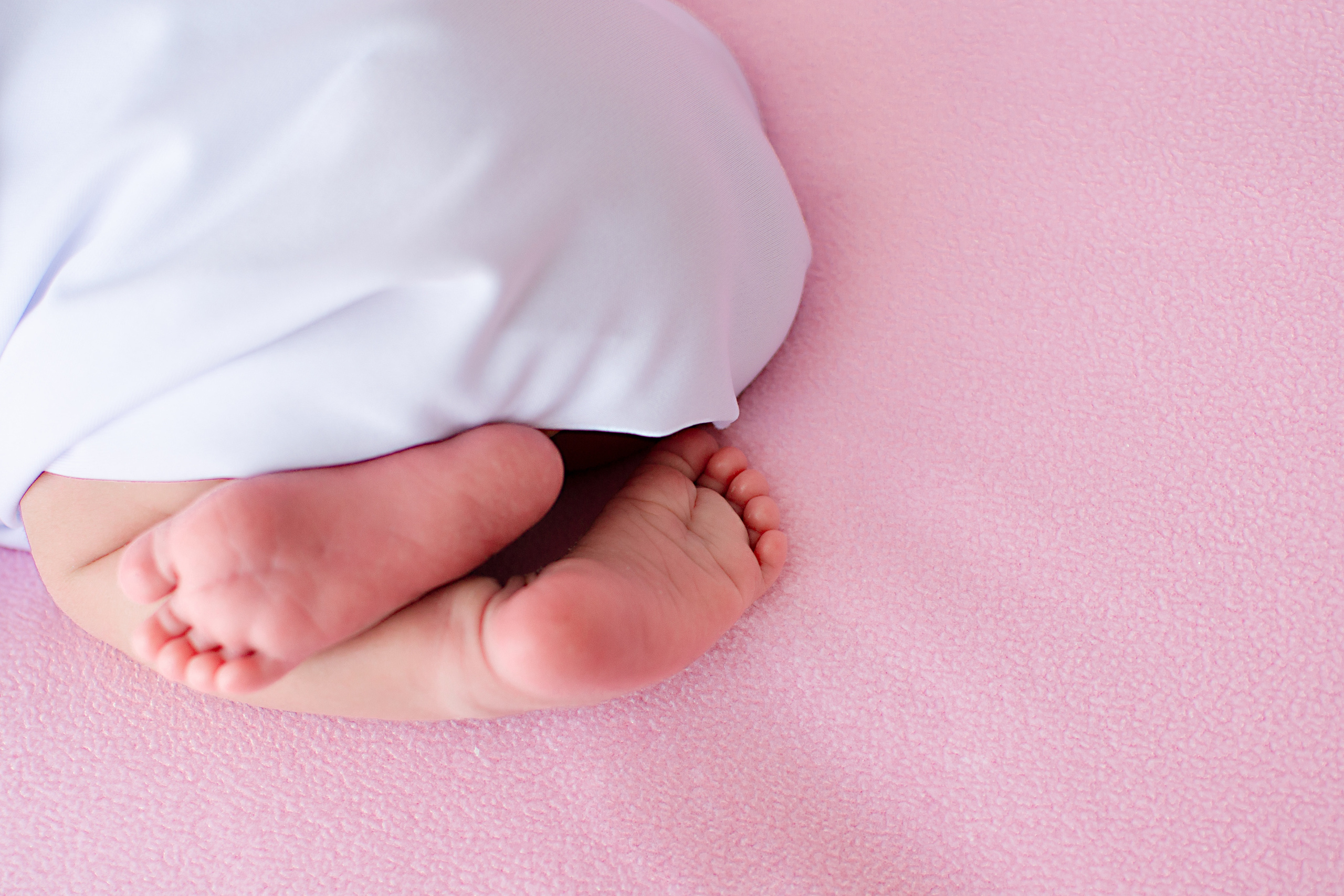 Томирис. Фотограф новорожденных в Темиртау и Караганде Любовь Жукова newborn