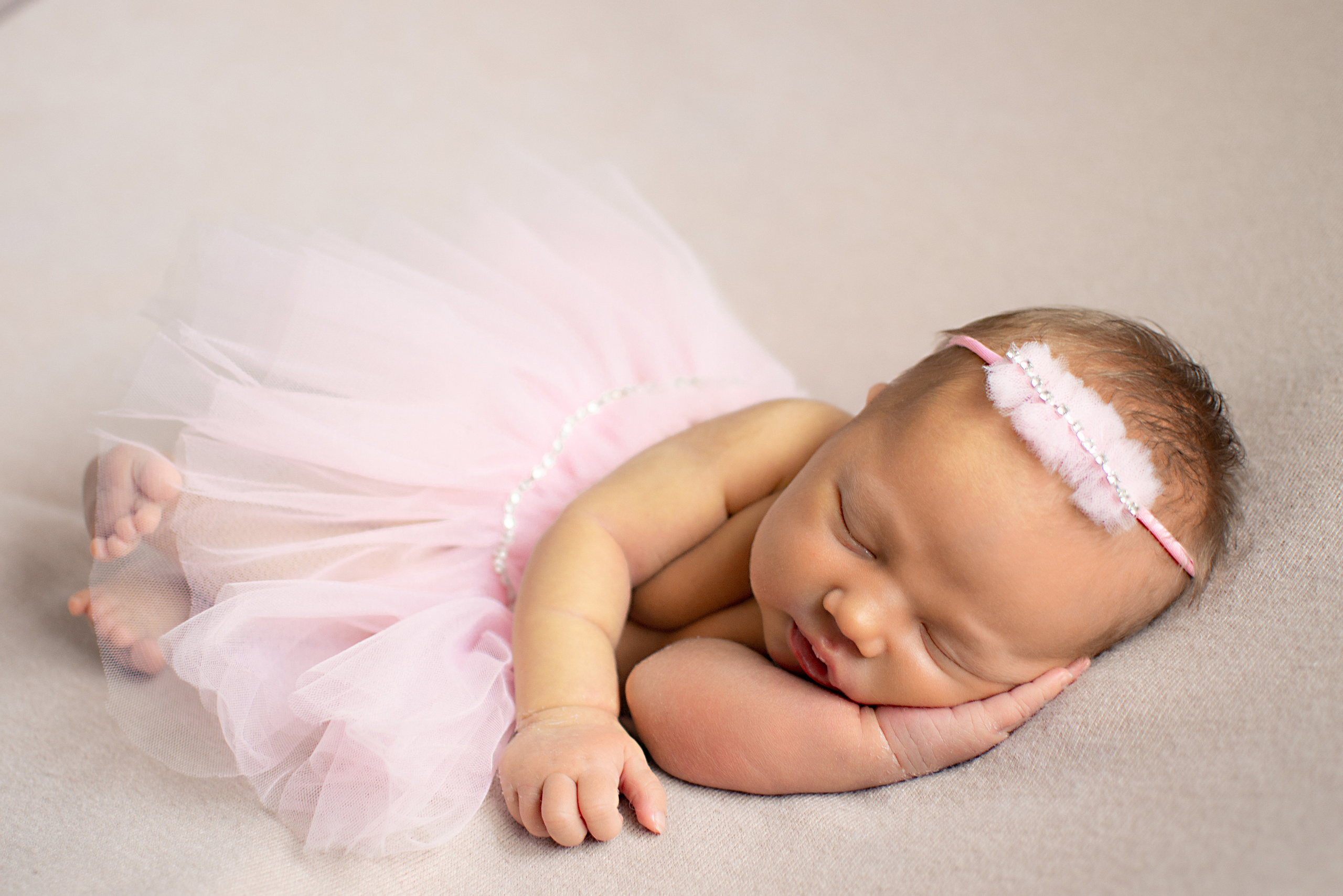 Варвара. Фотограф новорожденных в Темиртау и Караганде Любовь Жукова newborn