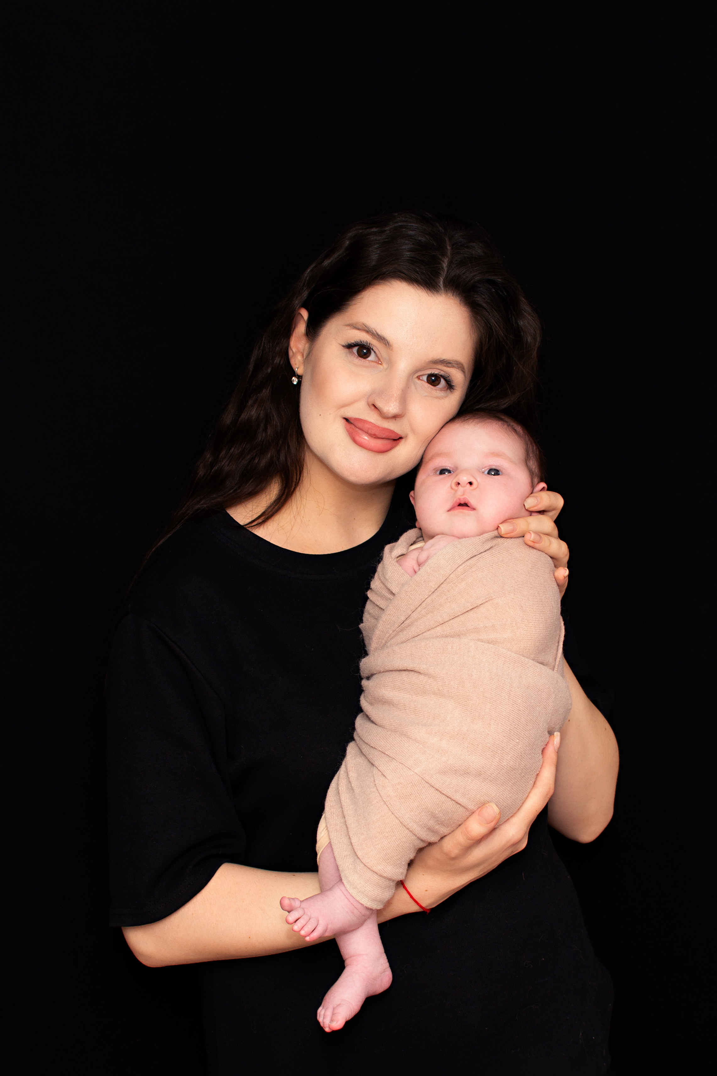 Алисия. Фотограф новорожденных в Темиртау и Караганде Любовь Жукова newborn