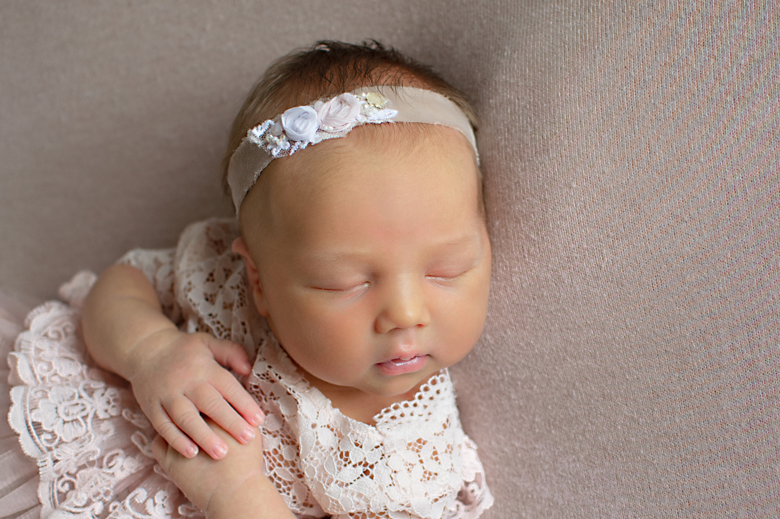 Варвара. Фотограф новорожденных в Темиртау и Караганде Любовь Жукова newborn