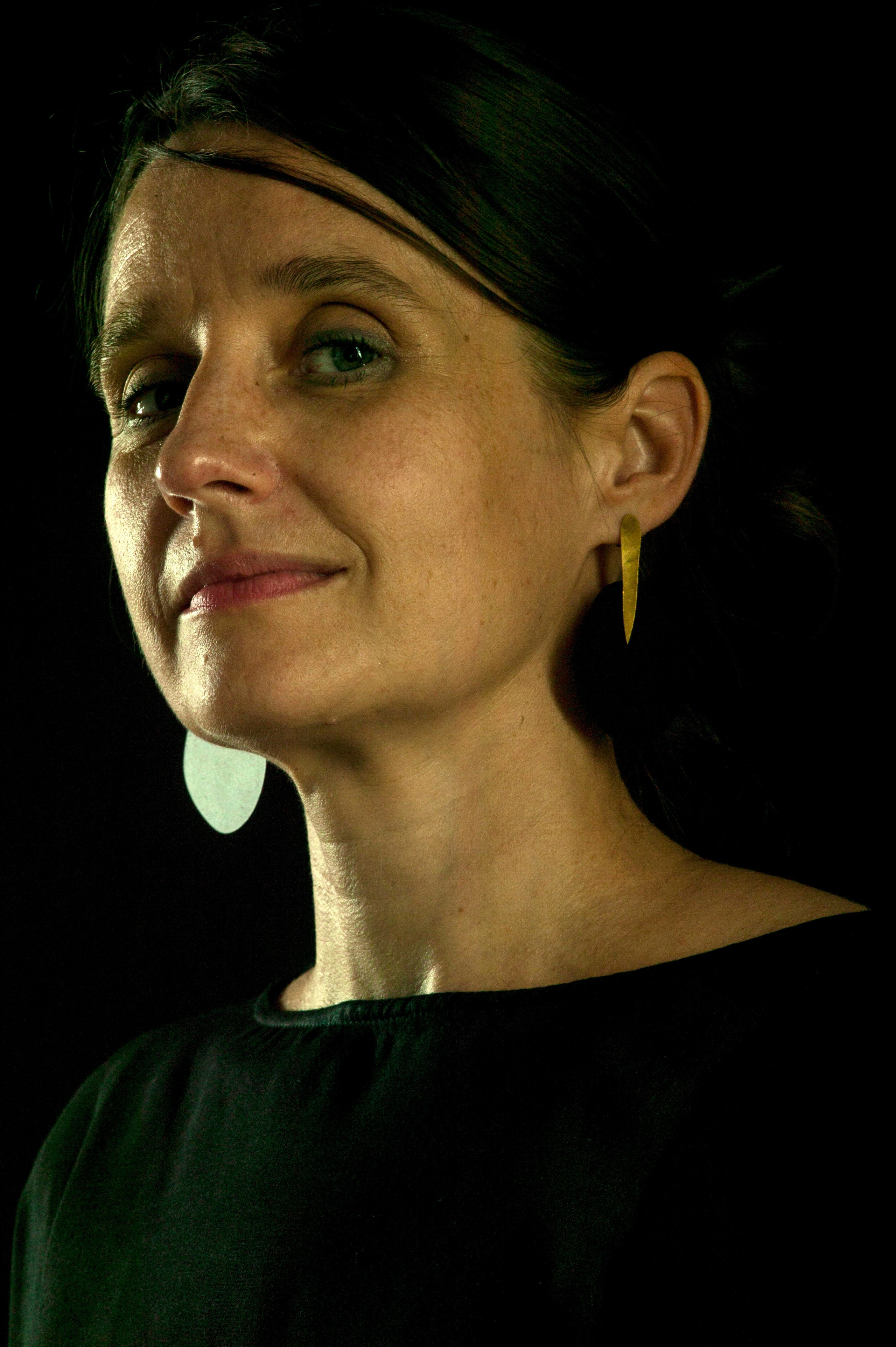 Nadia Kuprina, performer. Portrait