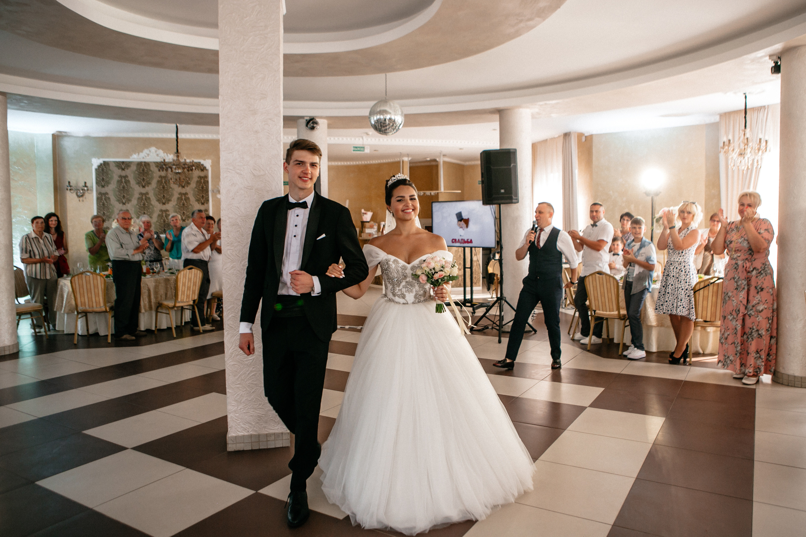 A & V. Fotógrafa de bodas y familias en España, Valencia: Nadia ProFoto