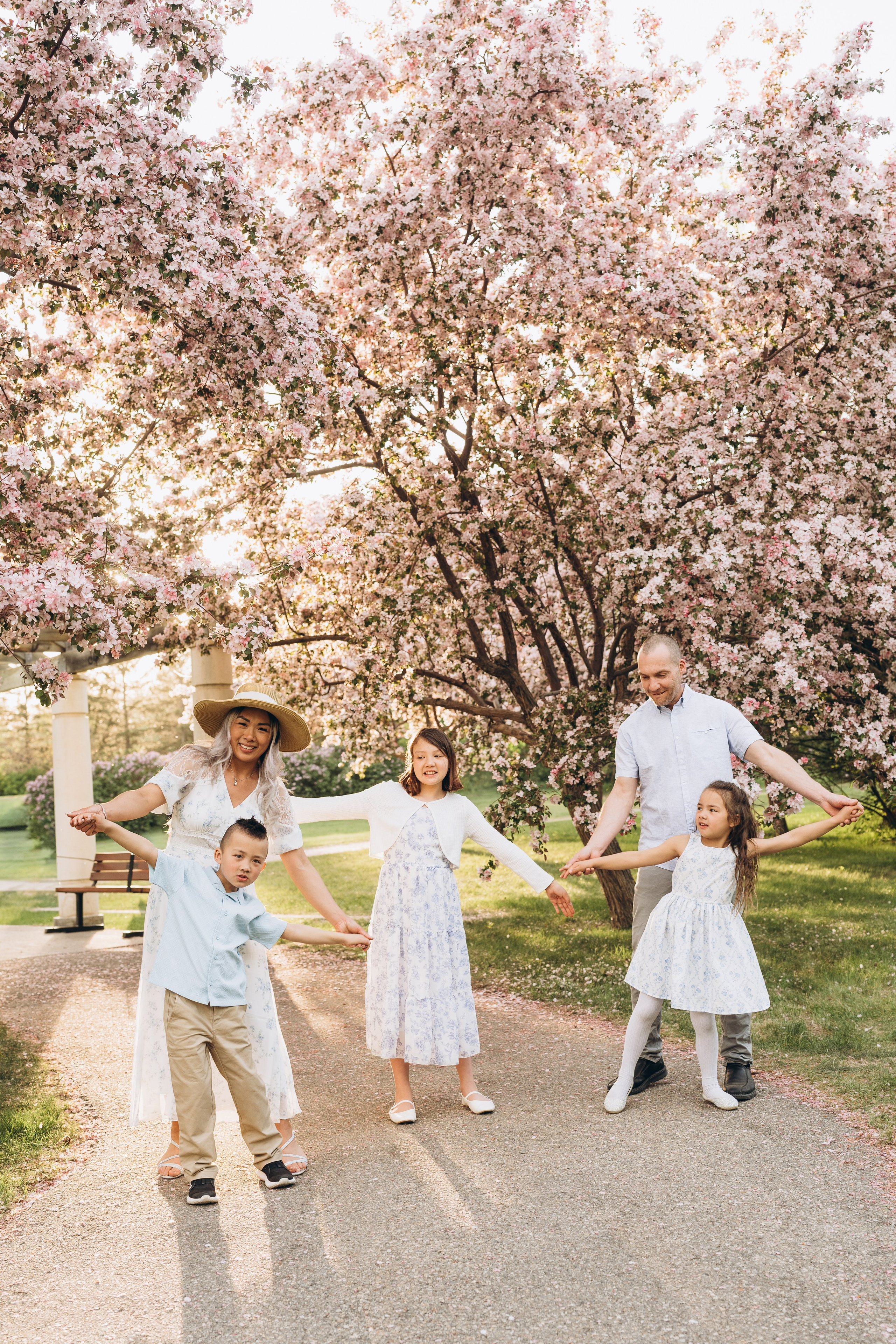 Steph & fam. Calgary Wedding & Lifestyle Photographer — Yevhen Polishchuk