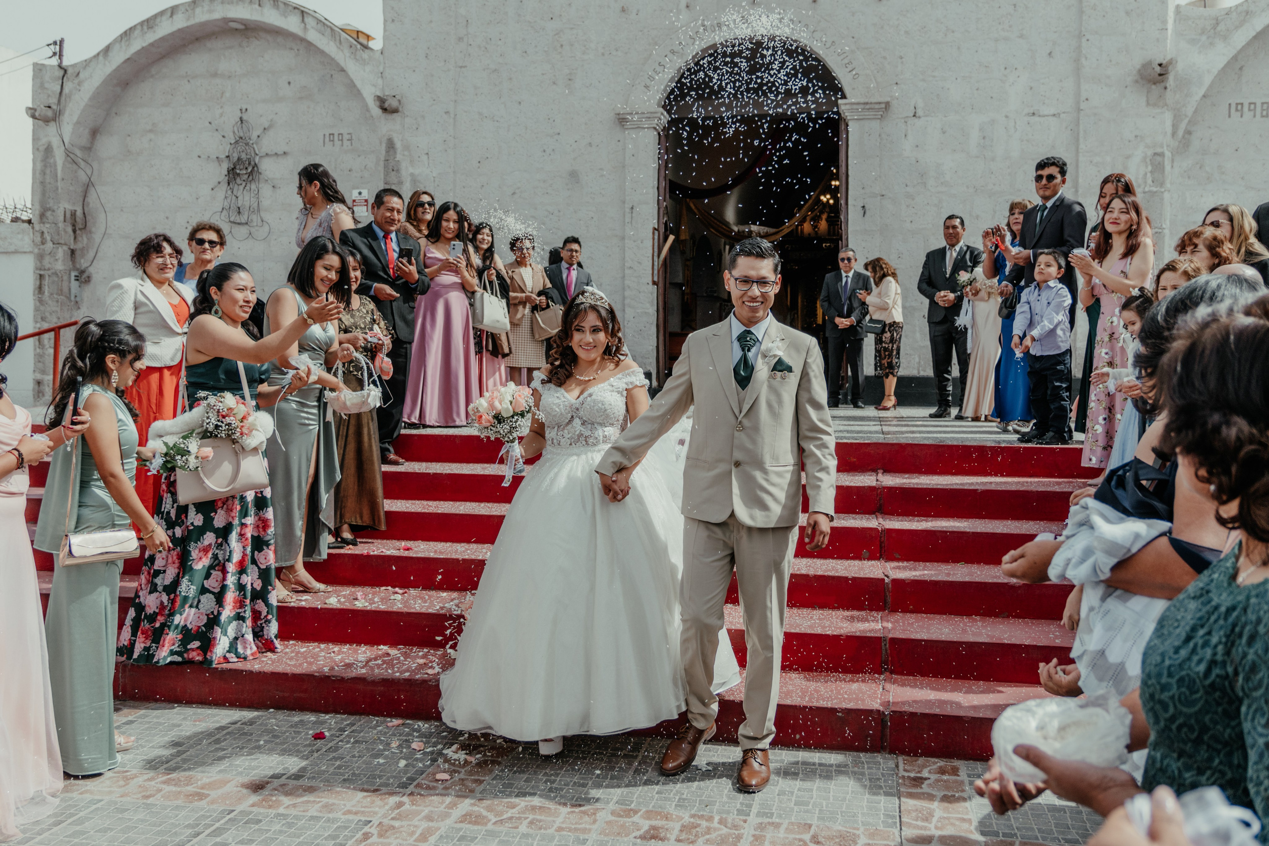 ANGIE + MANUEL BODA RELIGIOSA. Studio KVTA | Fotografía y Video de Bodas en Arequipa