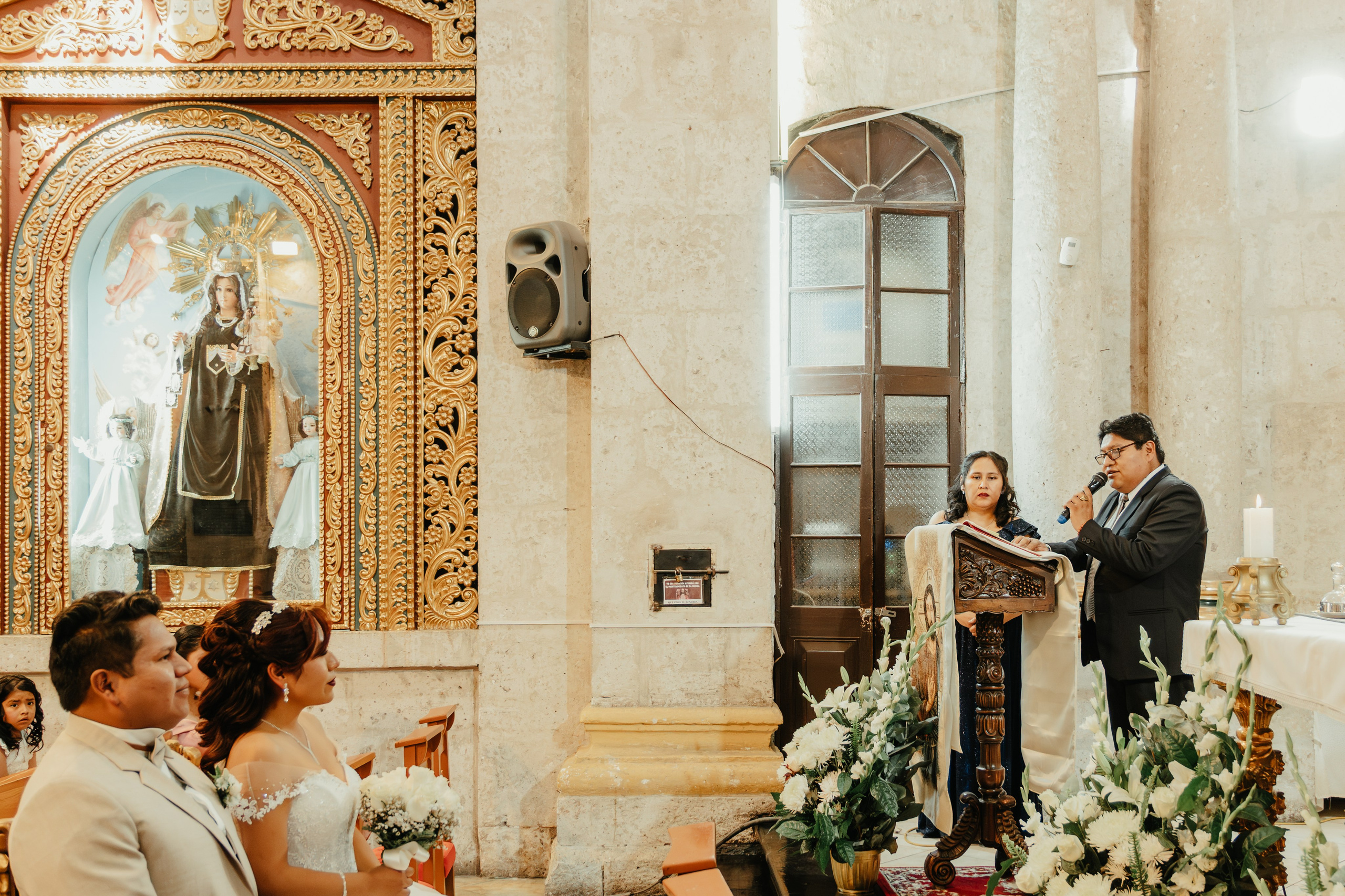 VANESSA + FRANKLIN BODA RELIGIOSA. Studio KVTA | Fotografía y Video de Bodas en Arequipa