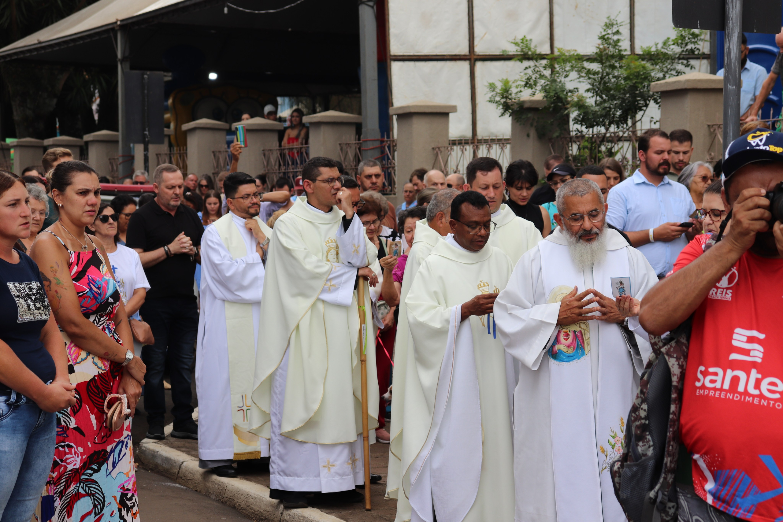Peregrinação Nossa Senhora de Belém. Handa Produções