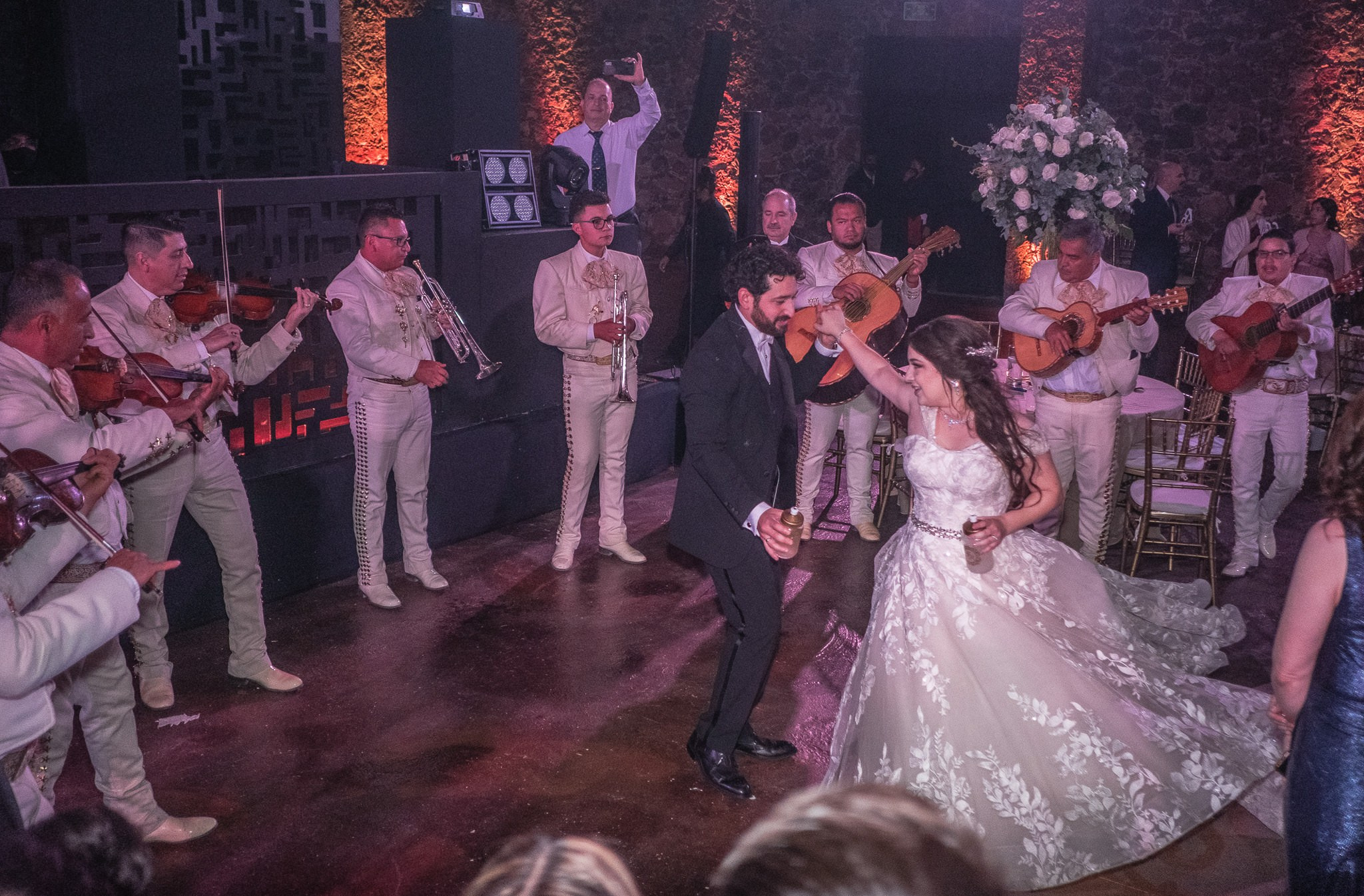 Gaby & Rodrigo / Queretaro. Wedding and family photographer in Mexico City