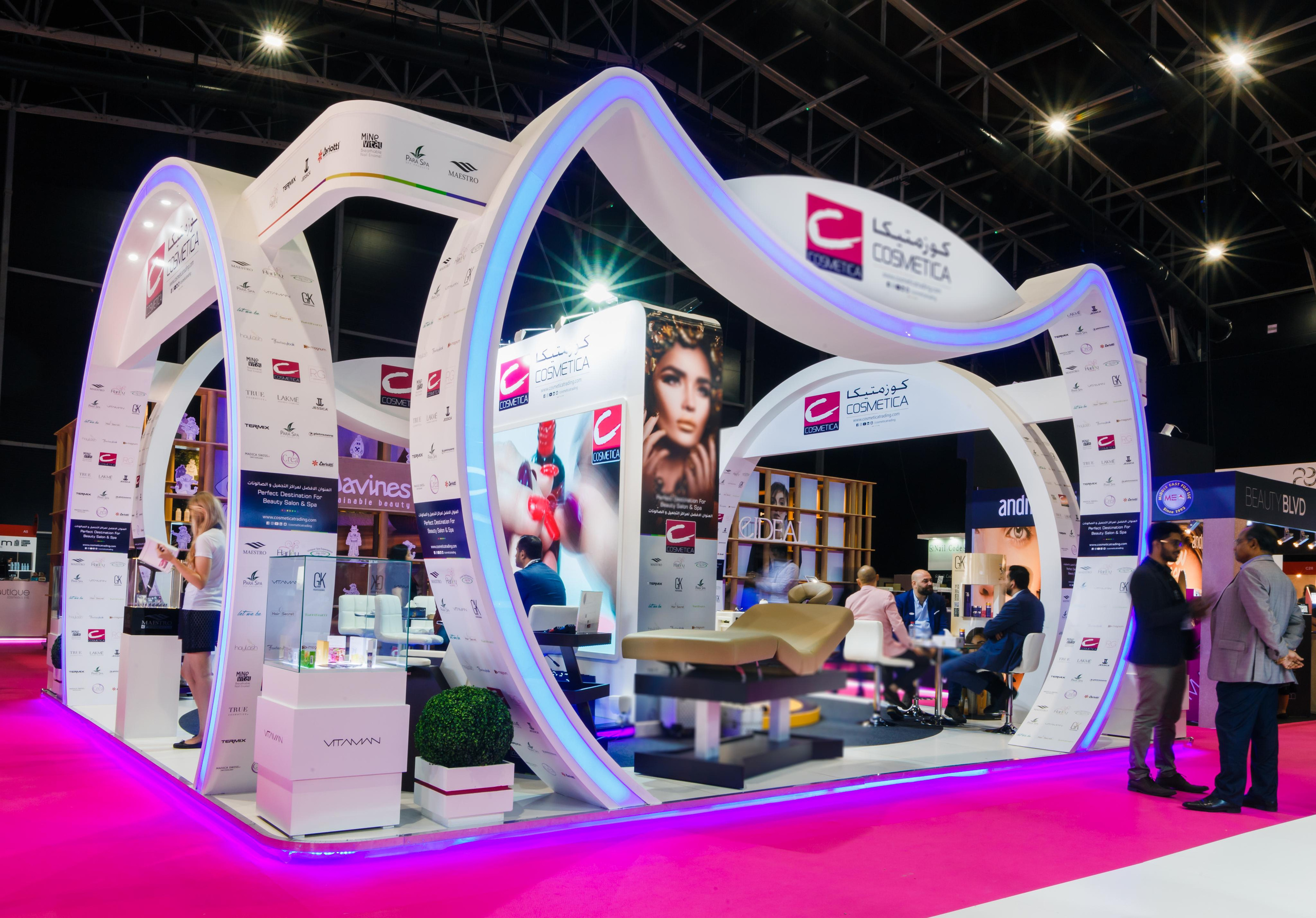 People. Photographer and videographer in Dubai Dmitry Gromov