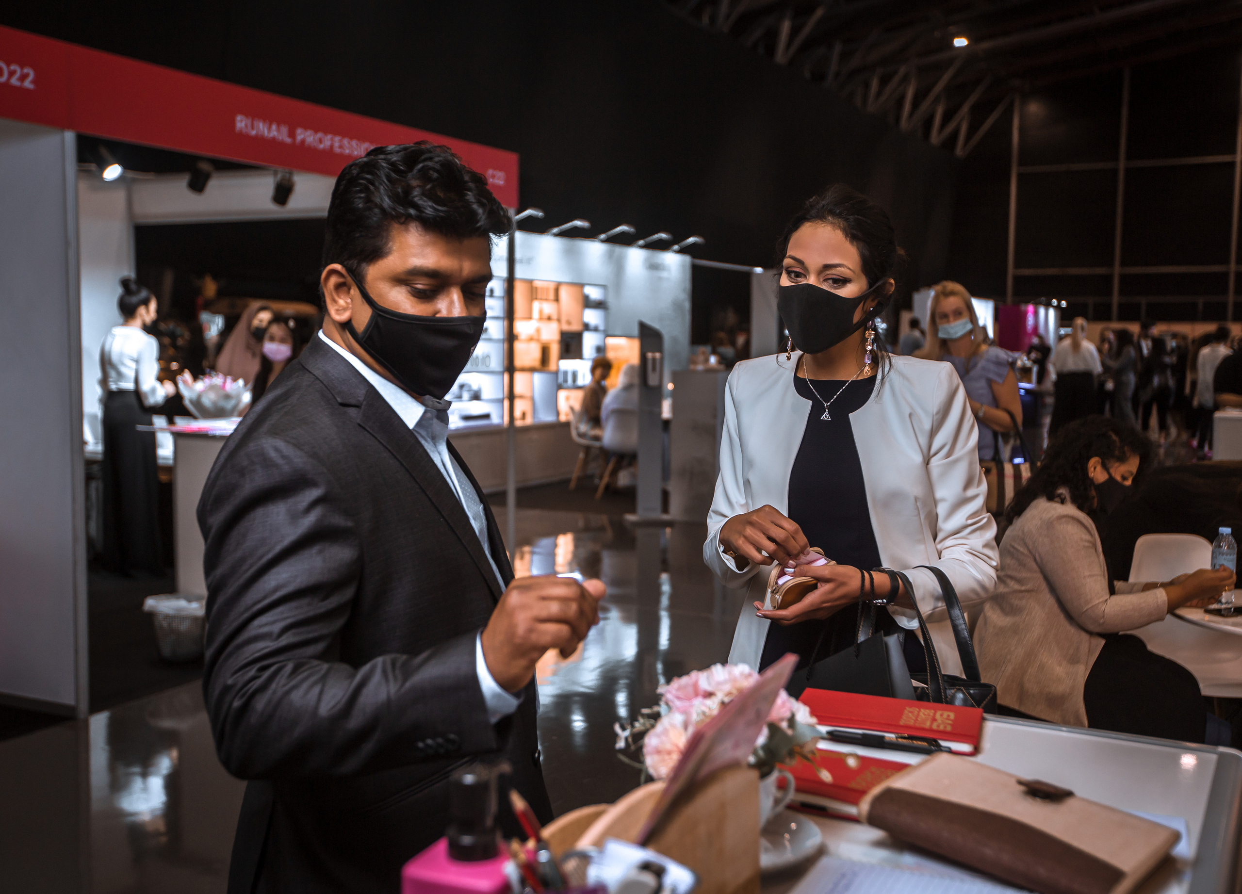 People. Photographer and videographer in Dubai Dmitry Gromov