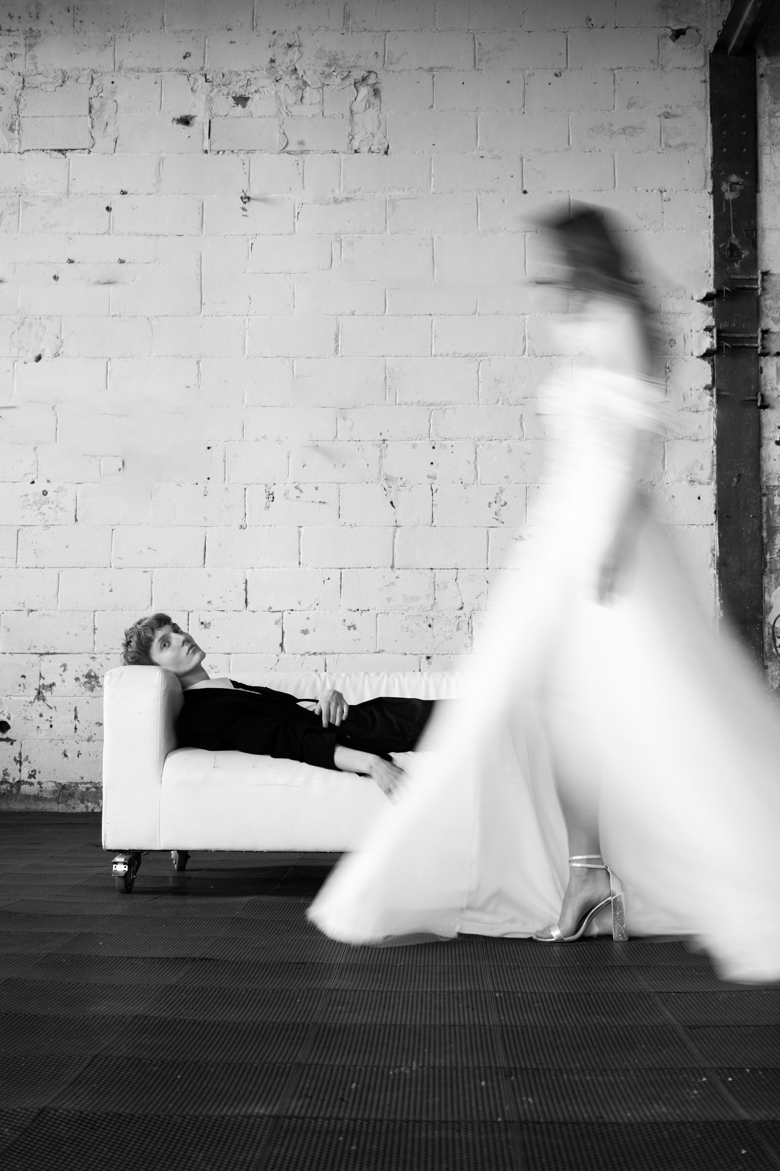 Framed in Tallinn. Wedding photography — EMU Photos