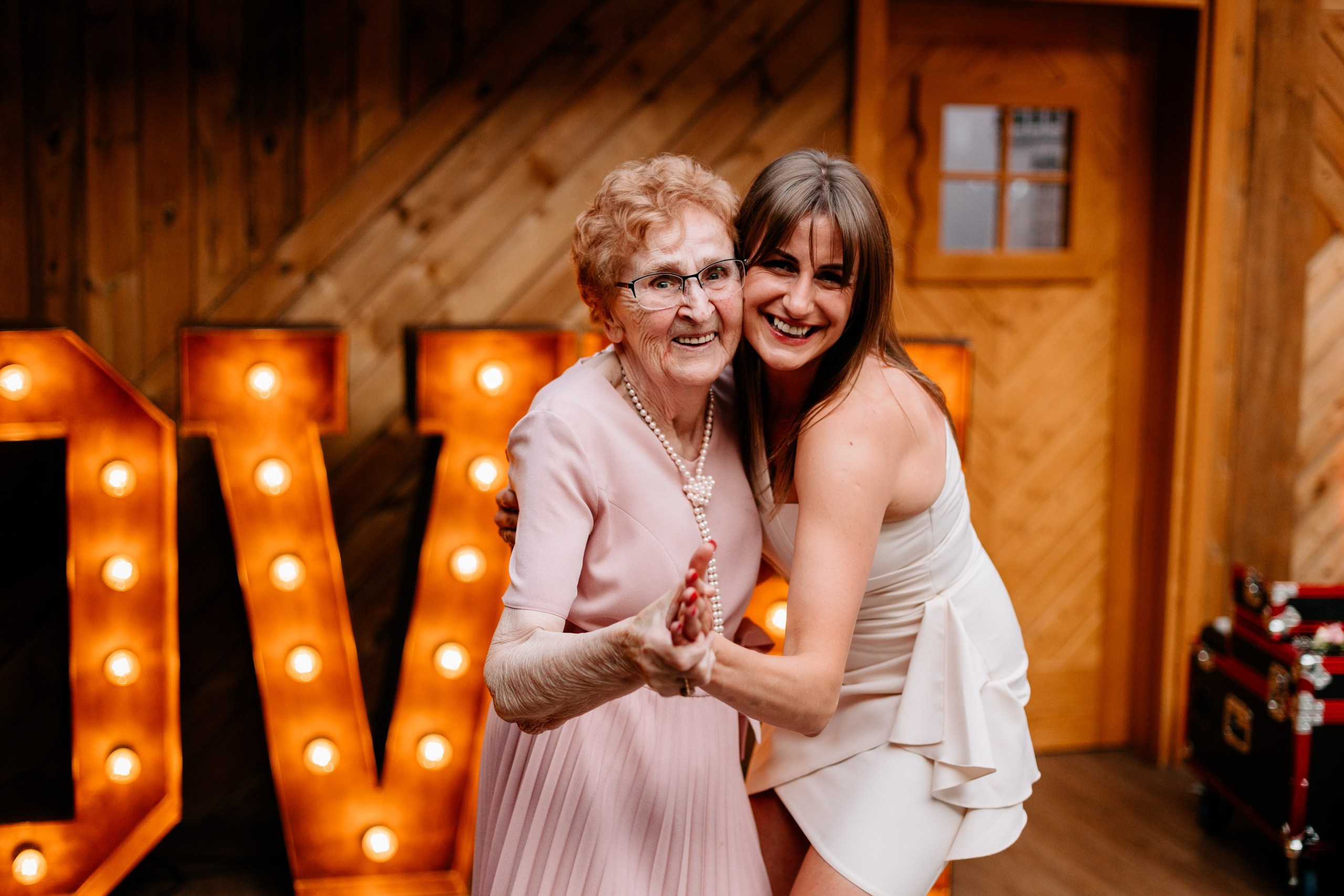 Agathe & Sebastian. Fotograf Ślubny Warszawa - Sesje Biznesowe Rodzinne Eventy