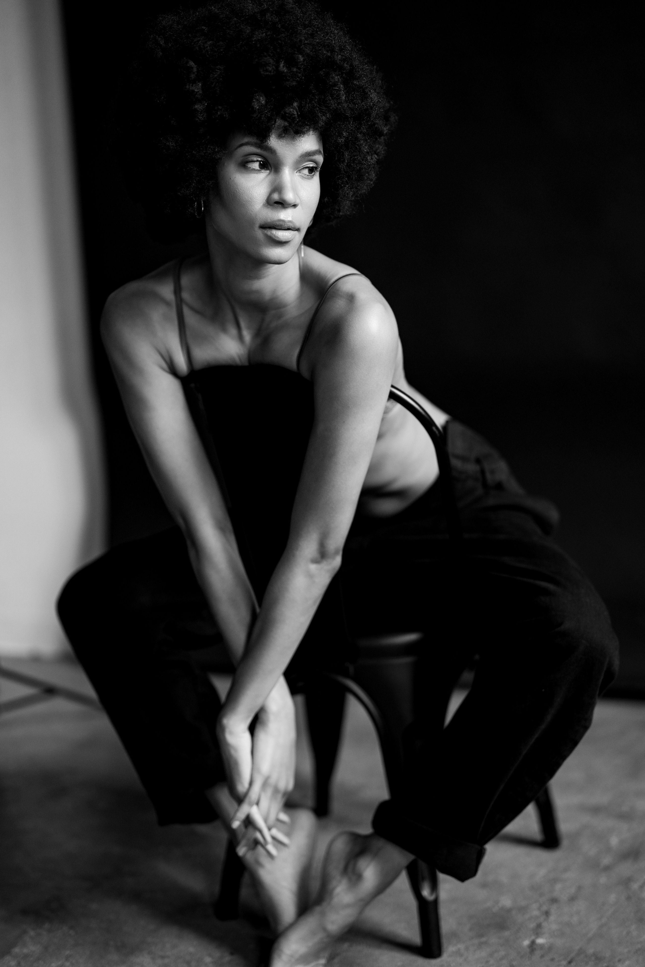 Janine Studio. Modern maternity photographer in Long Island New York