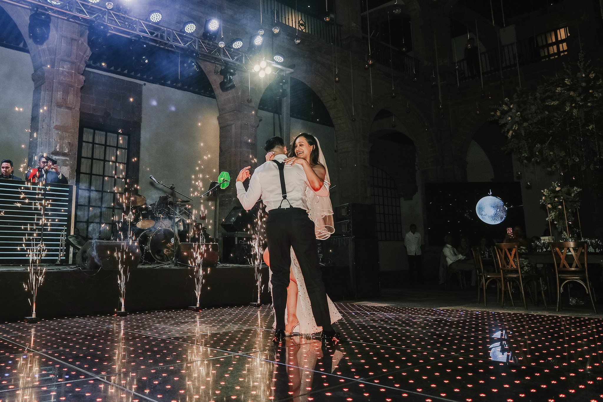 Jess y Fer / CDMX. Wedding and family photographer in Mexico City