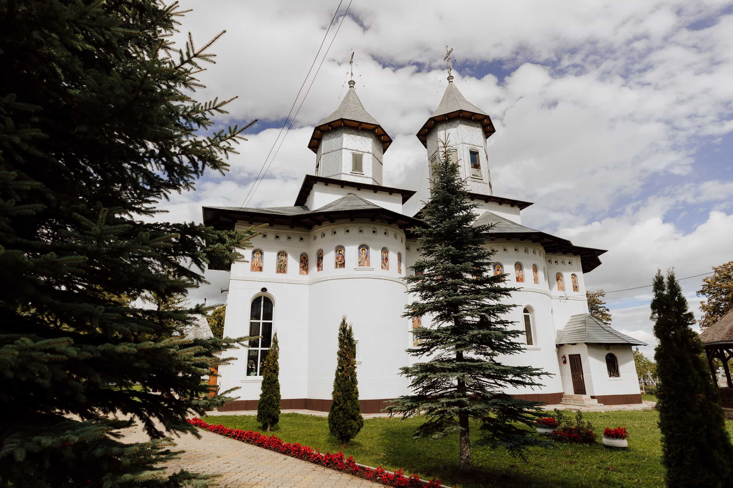 Stefanel & Elena. MovieFrames.ro