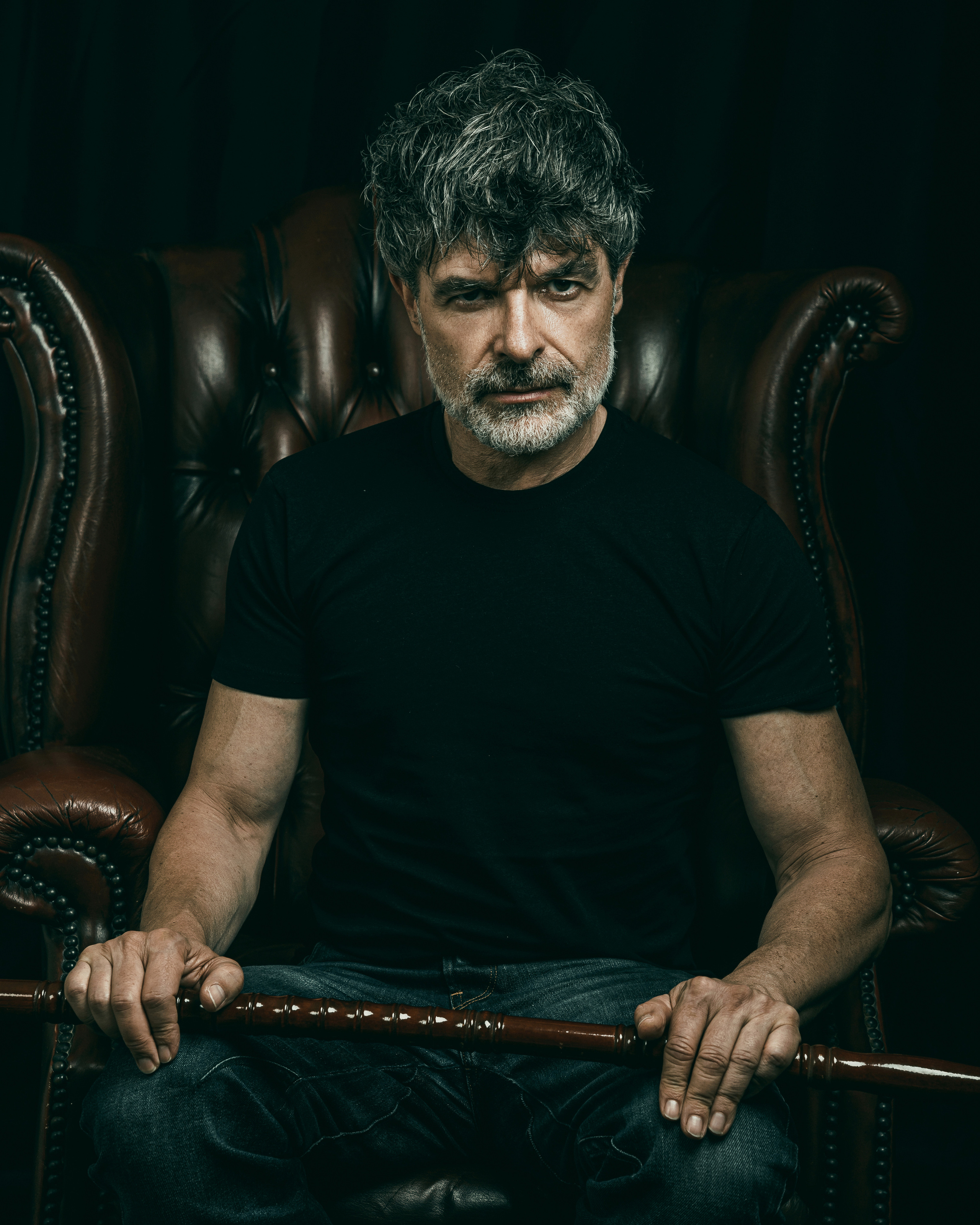 Nacho Guerreros. Студийная фотосессия для испанского актера