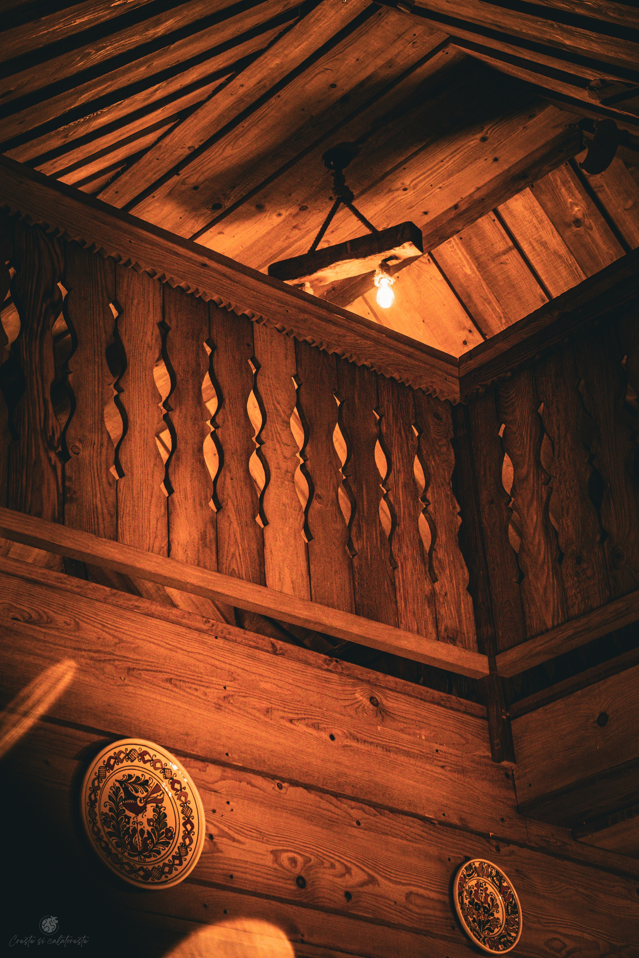 Casa de la Nuci. Creste si calatoreste