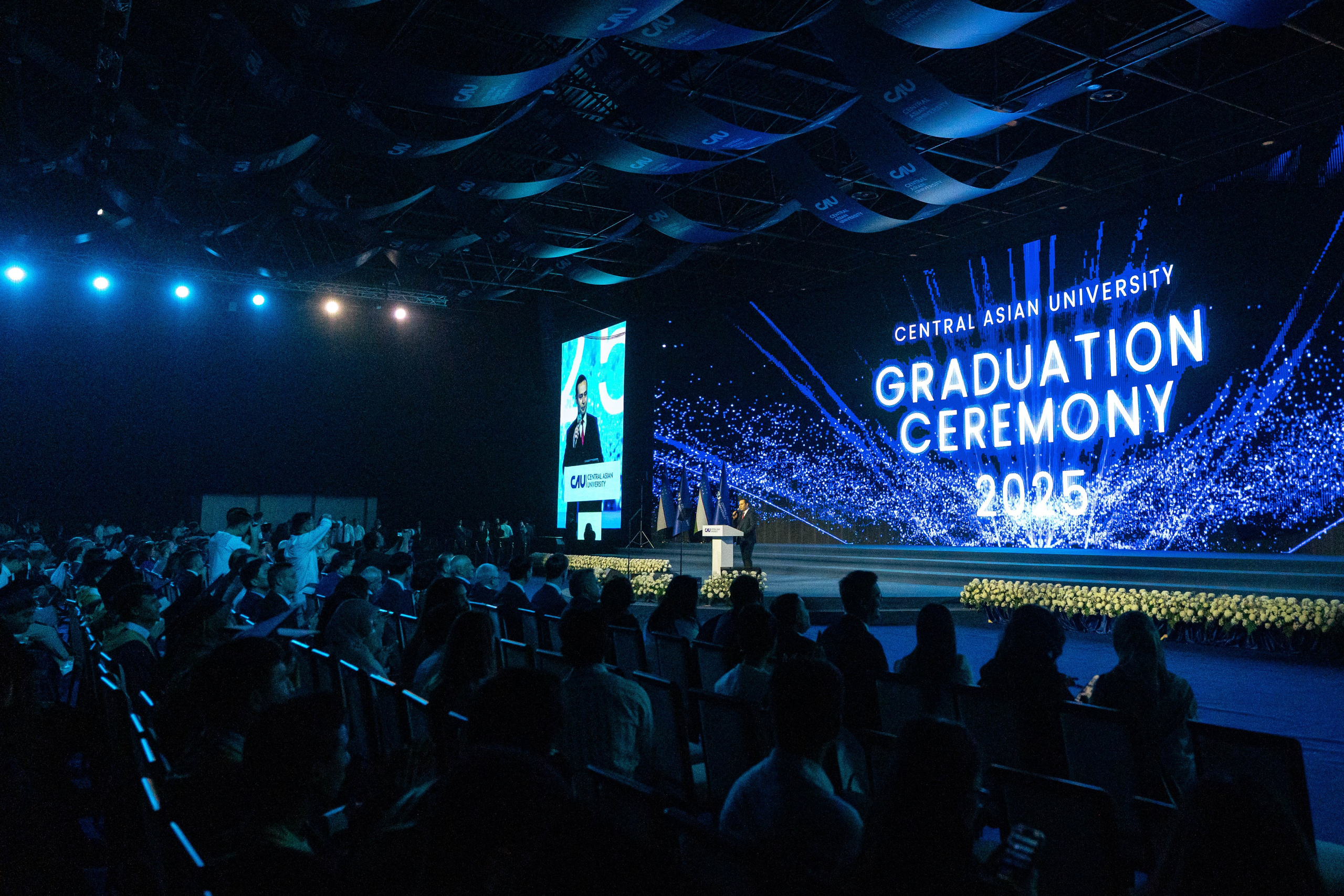 Как Central Asian University провёл одну из самых ярких выпускных церемоний. Георгий Намазов | Фотограф в Ташкенте