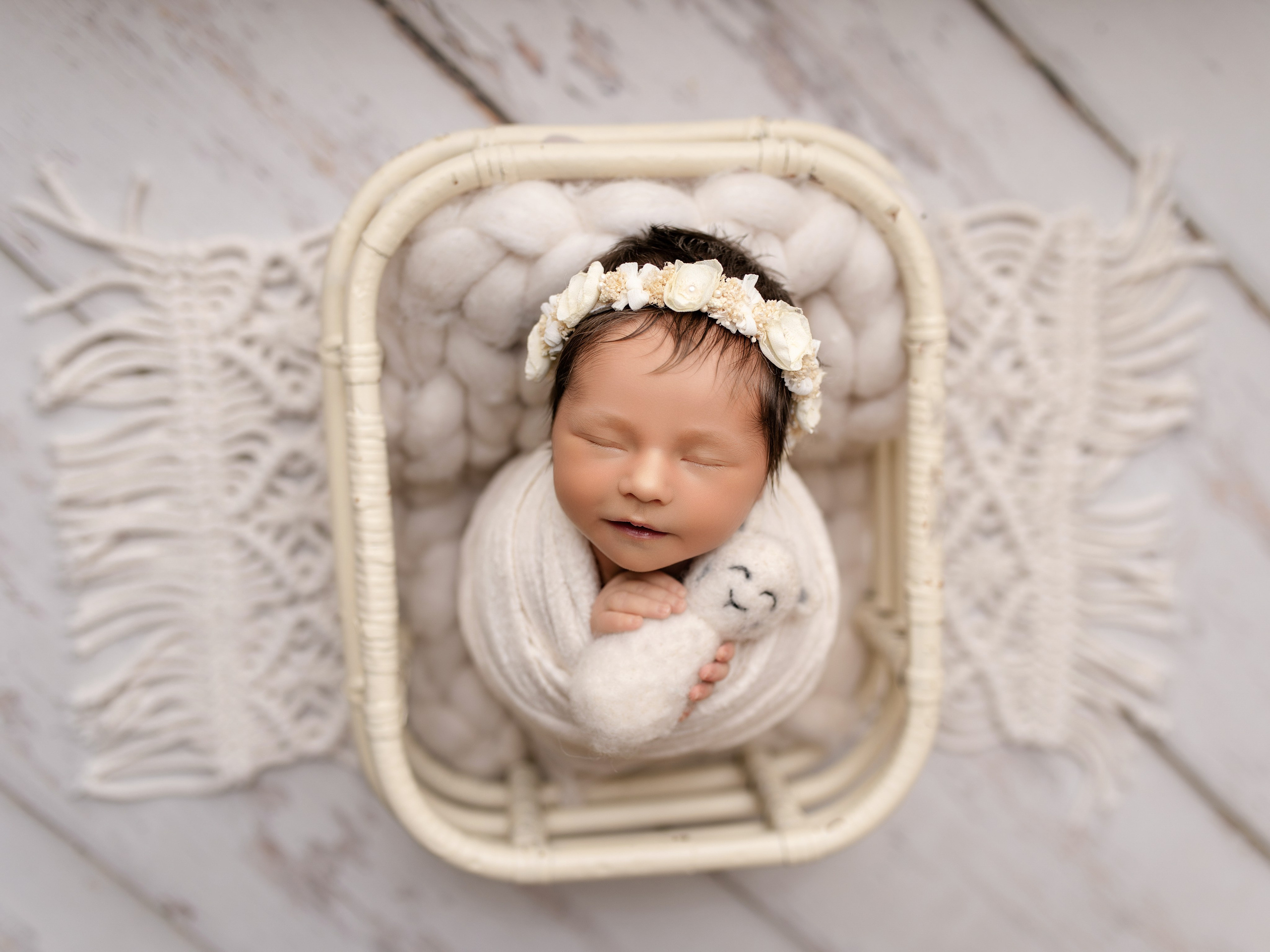 Esu Aleksandra naujagimių ir kudikių fotografė iš Vilniaus