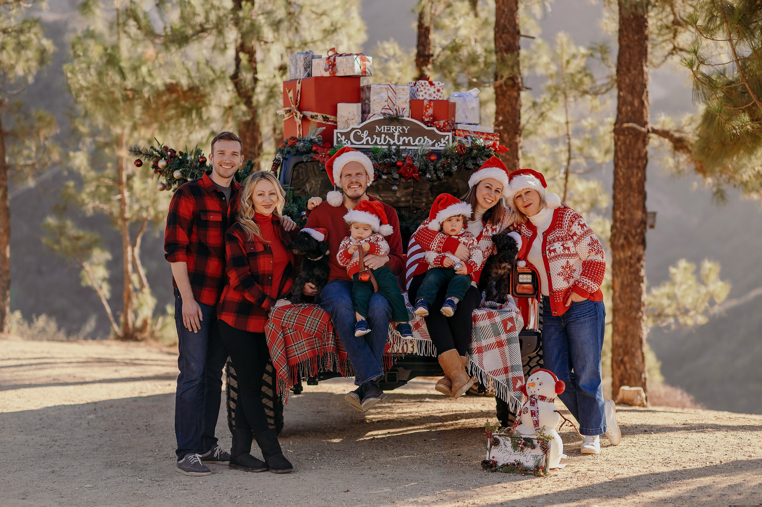 Big family. Wedding, maternity and family photographer in Charlotte Tasha Minn