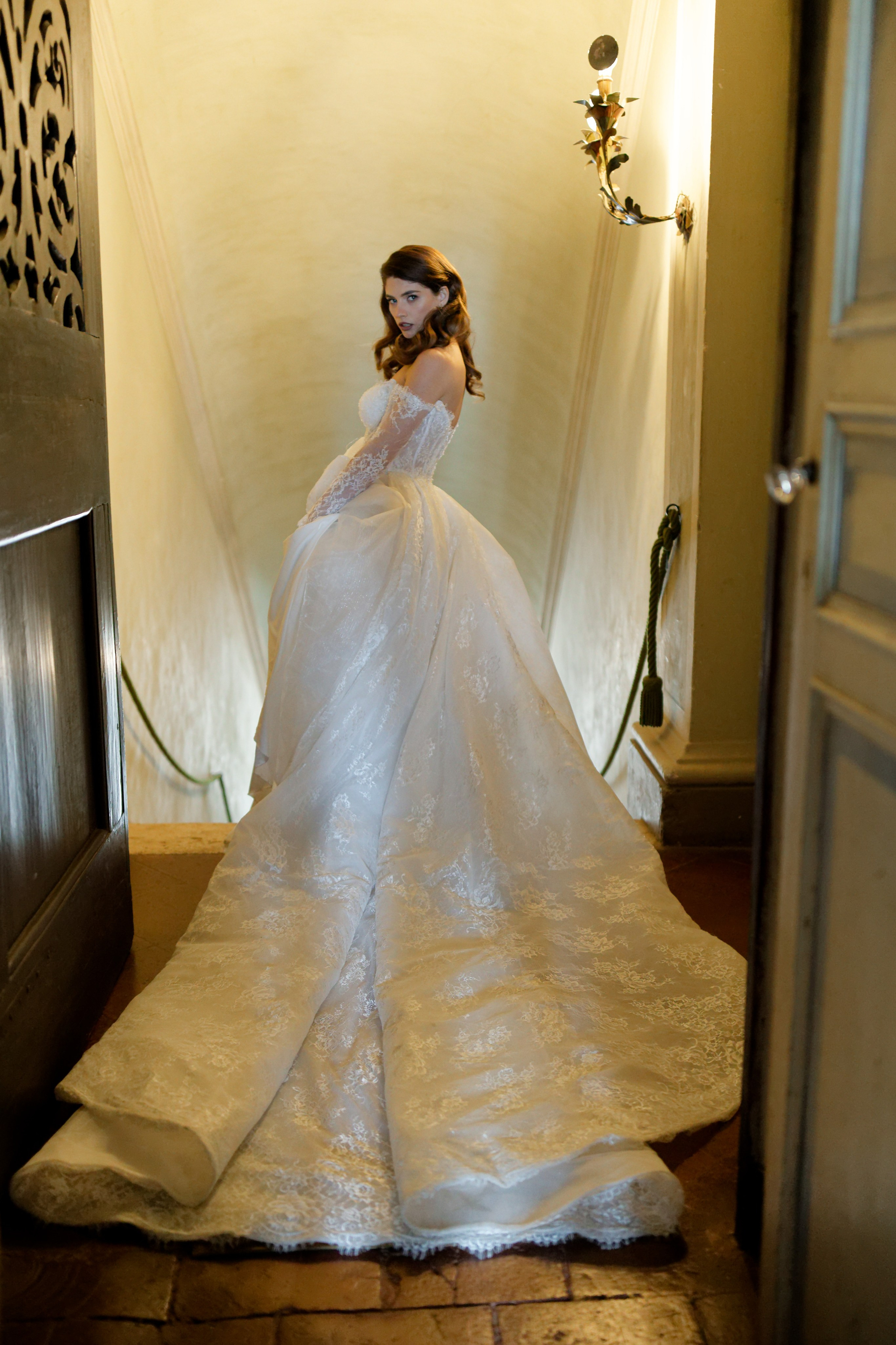 Wedding editorial at Villa di Geggiano, Tuscany, Italy