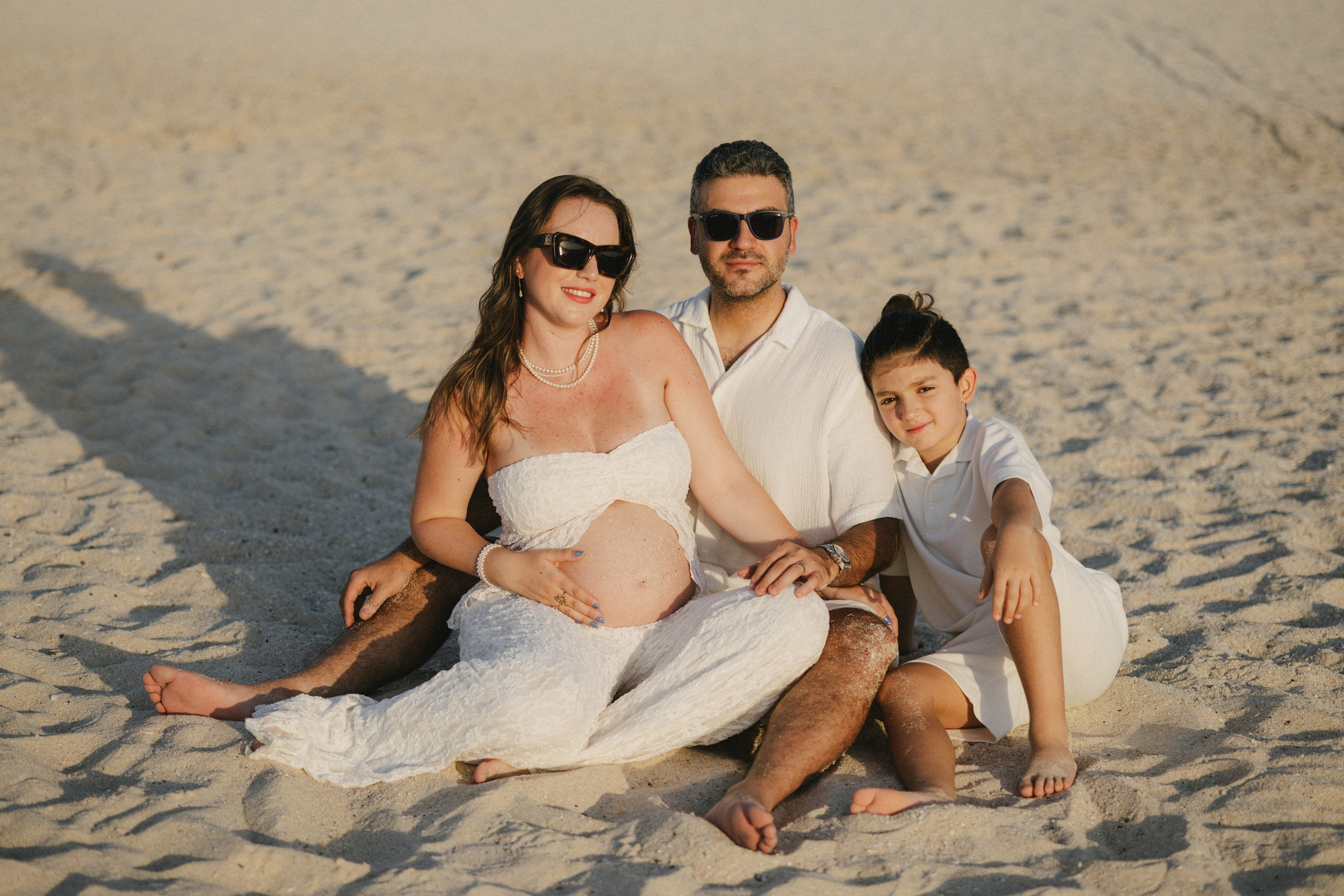 Isabelle. Wedding, Maternity & Family Photographer in Dubai, UAE & Worldwide