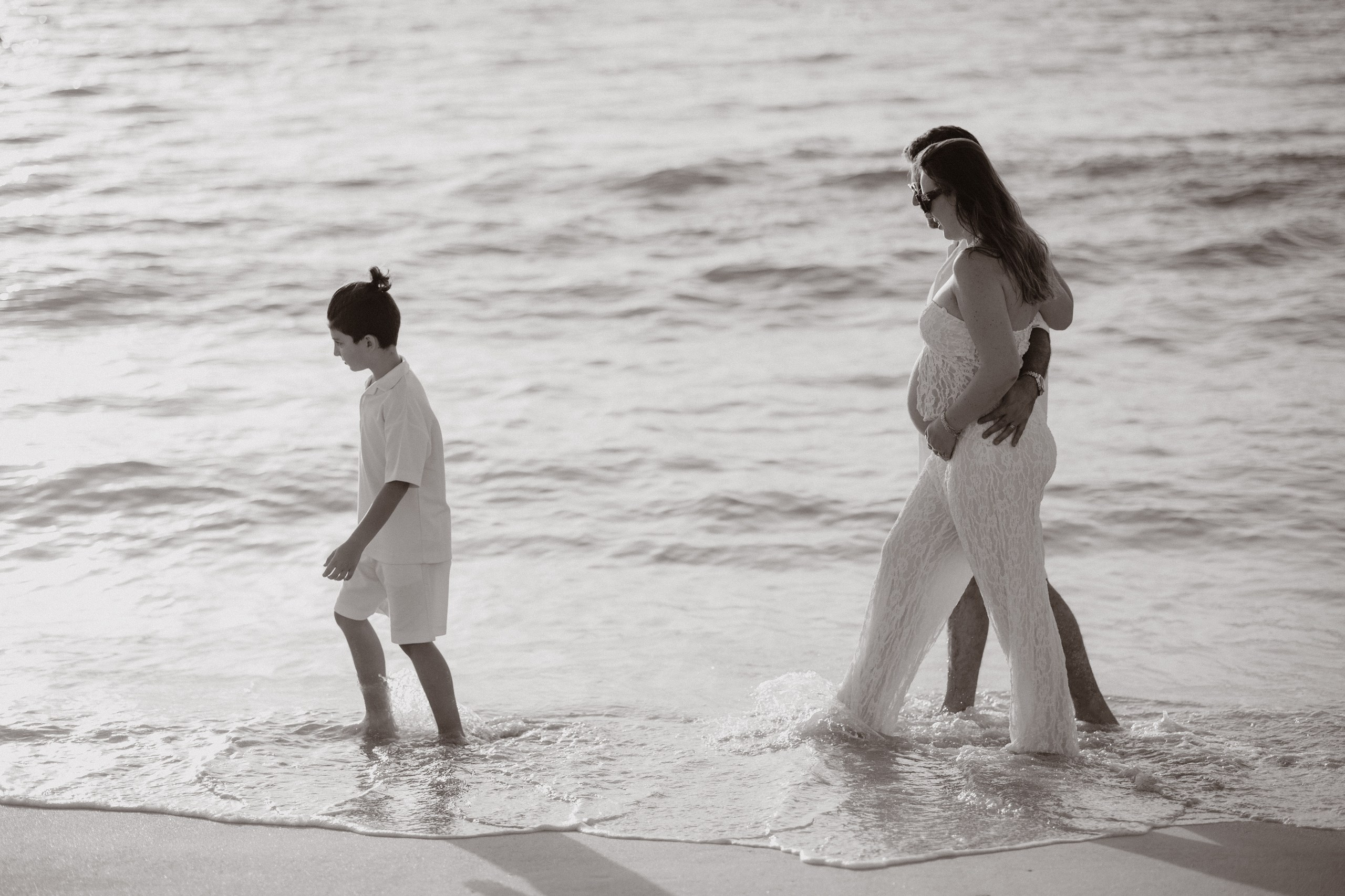 Isabelle. Wedding, Maternity & Family Photographer in Dubai, UAE & Worldwide