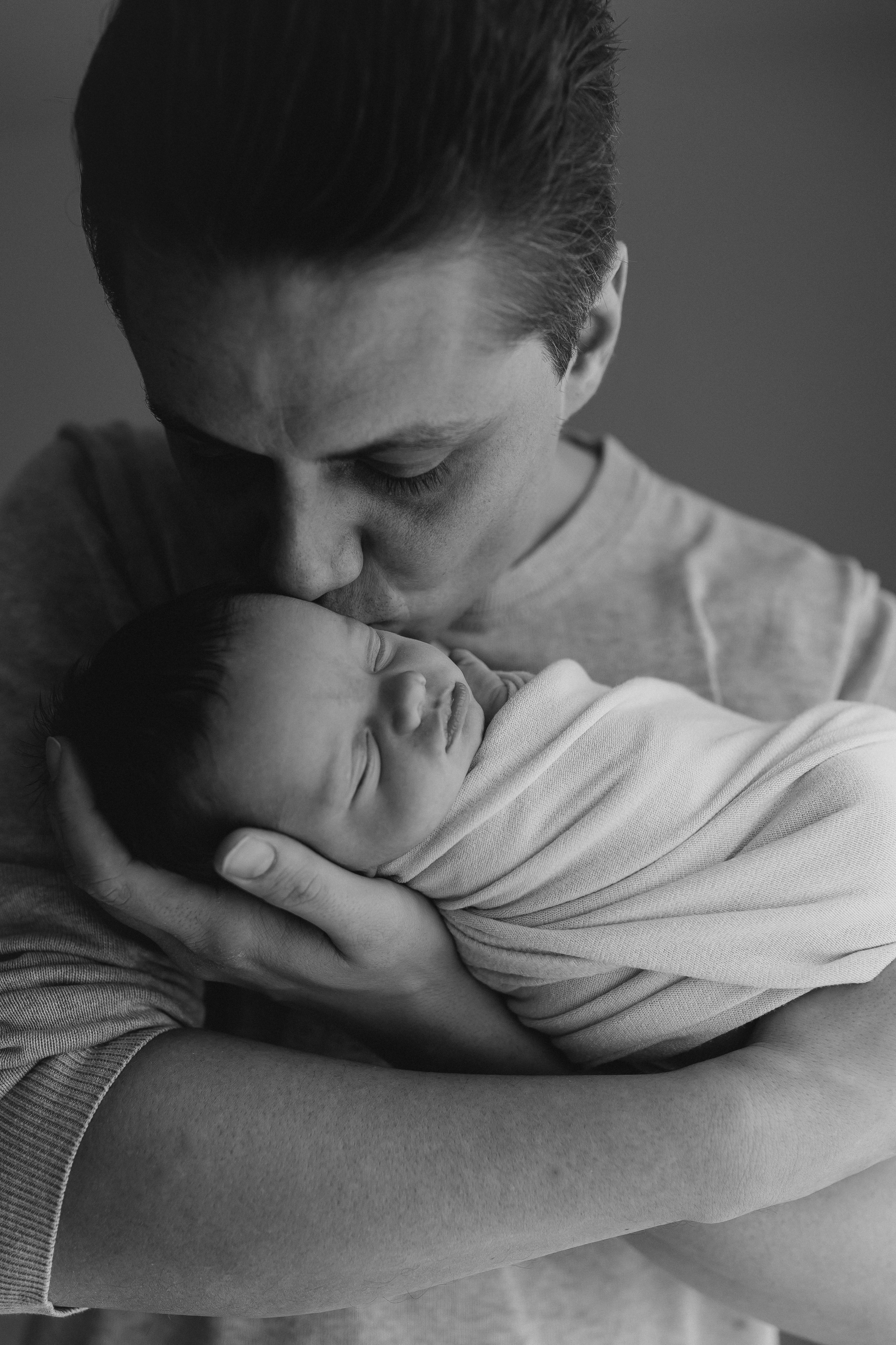 Newborn (Homestory). Wedding Photographer