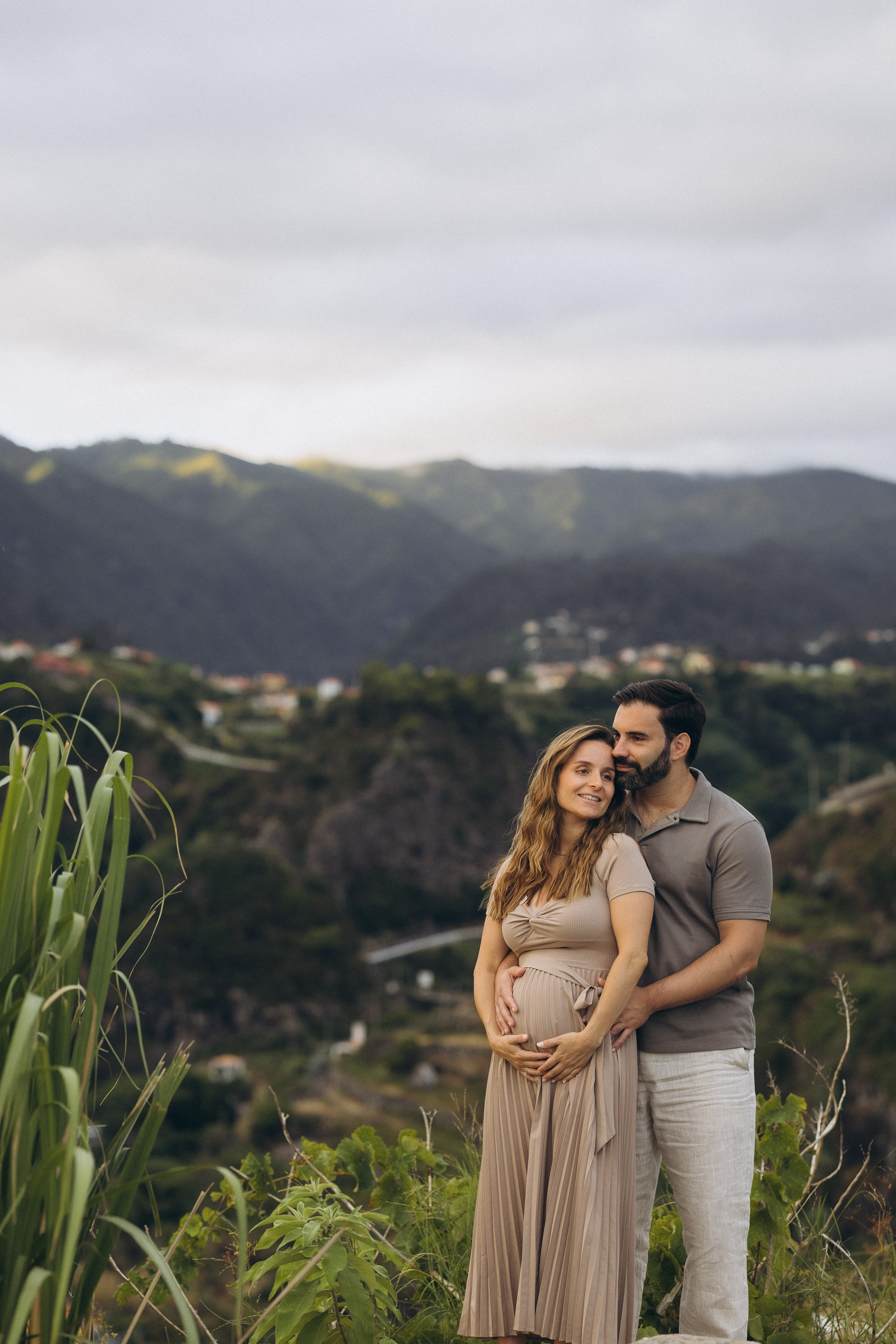 Sunrise Maternity Photoshoot at Miradouro do Guindaste, Madeira | Maternity Photographer