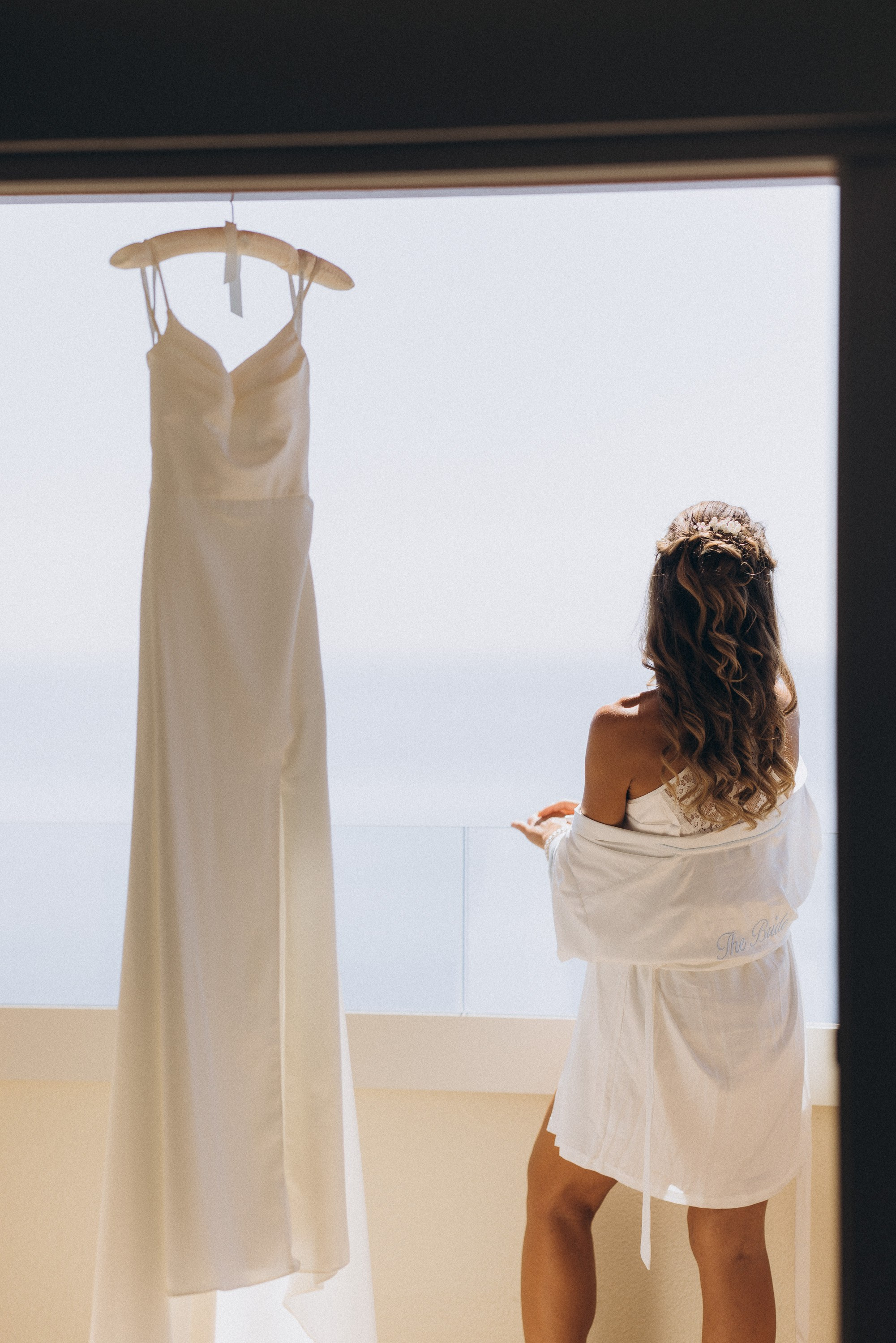 Elopement in Madeira | Cliffside Vows & Pico do Arieiro