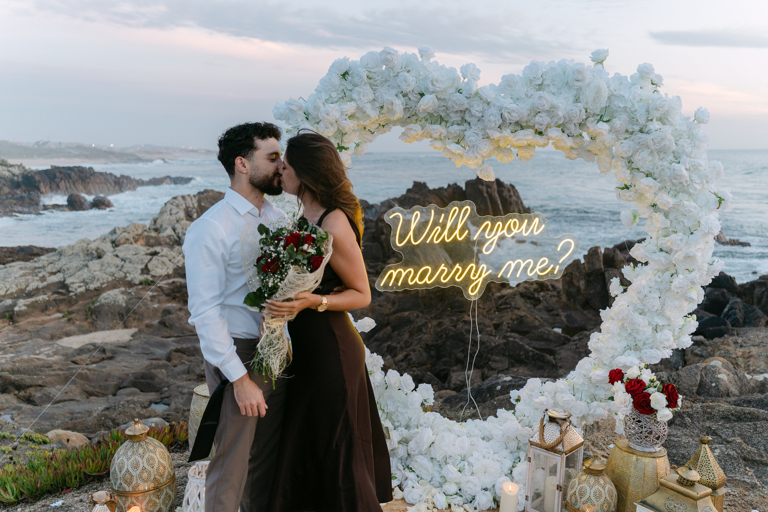 Wedding Proposal at the Beach. Davi Valente