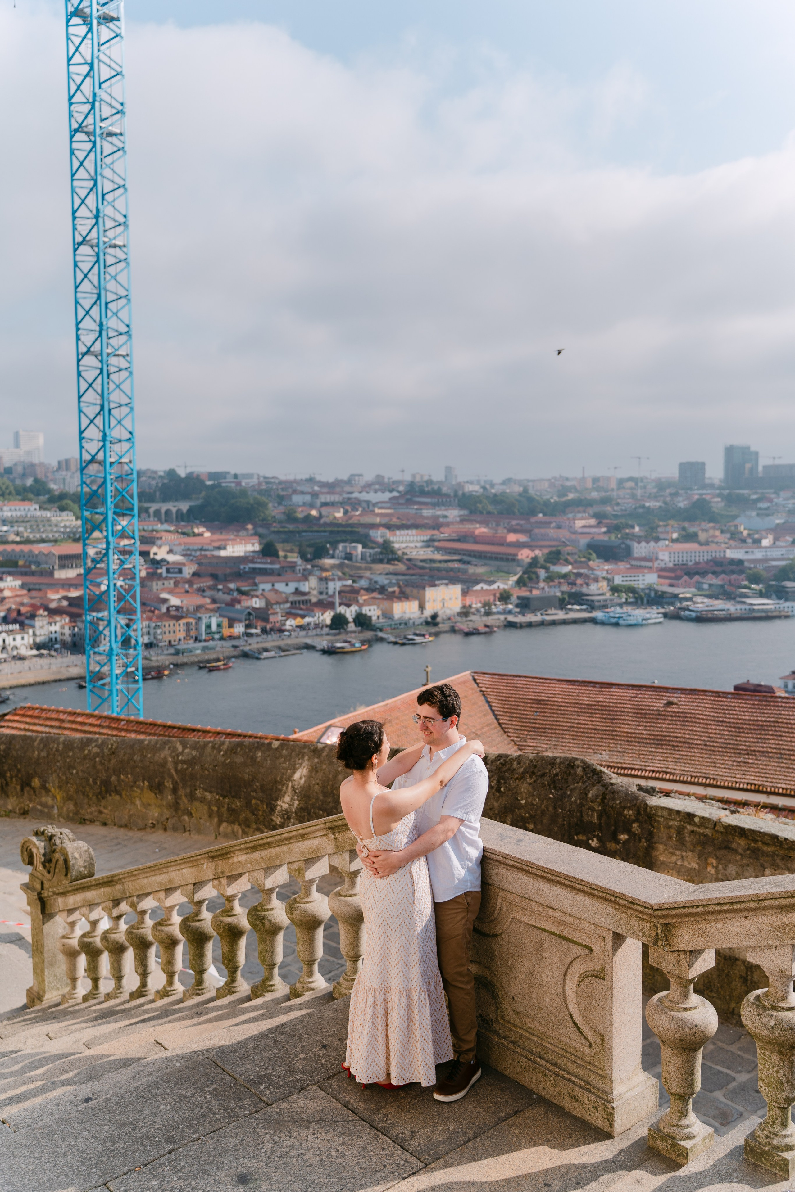 Wedding proposal at Senhor da Pedra. Fotógrafo de casamentos e ensaios para casais em Porto