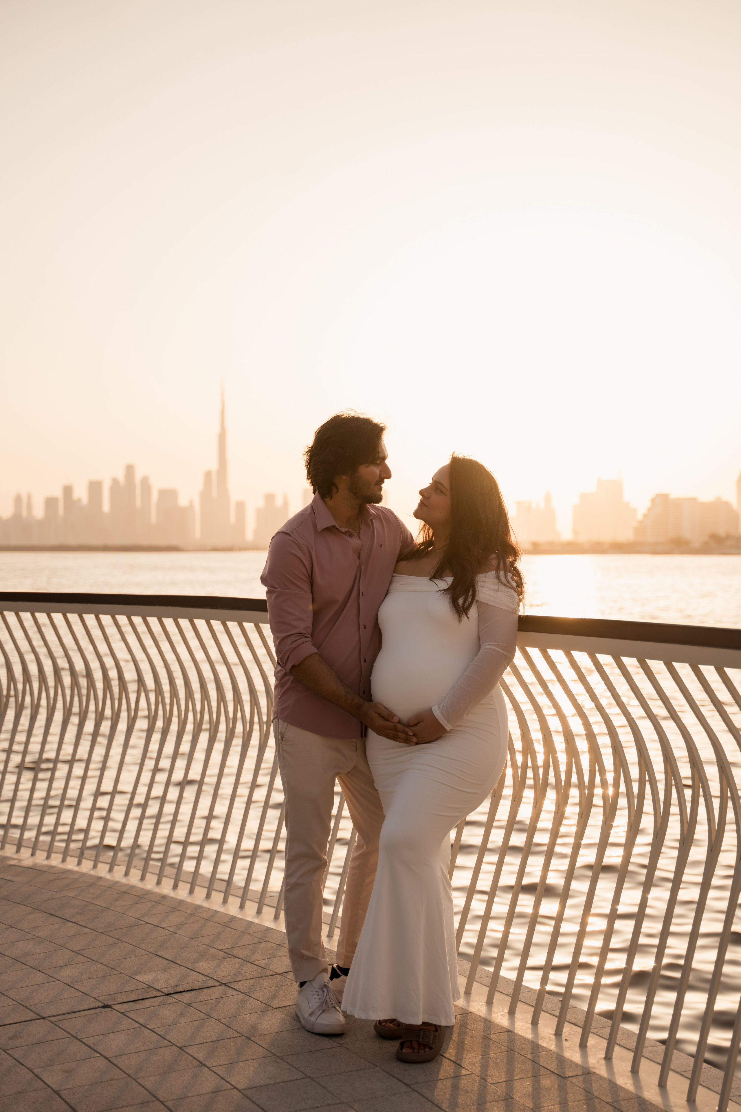 Sunset Symphony of Love. Angela Iakovleva — Family Photographer in Dubai