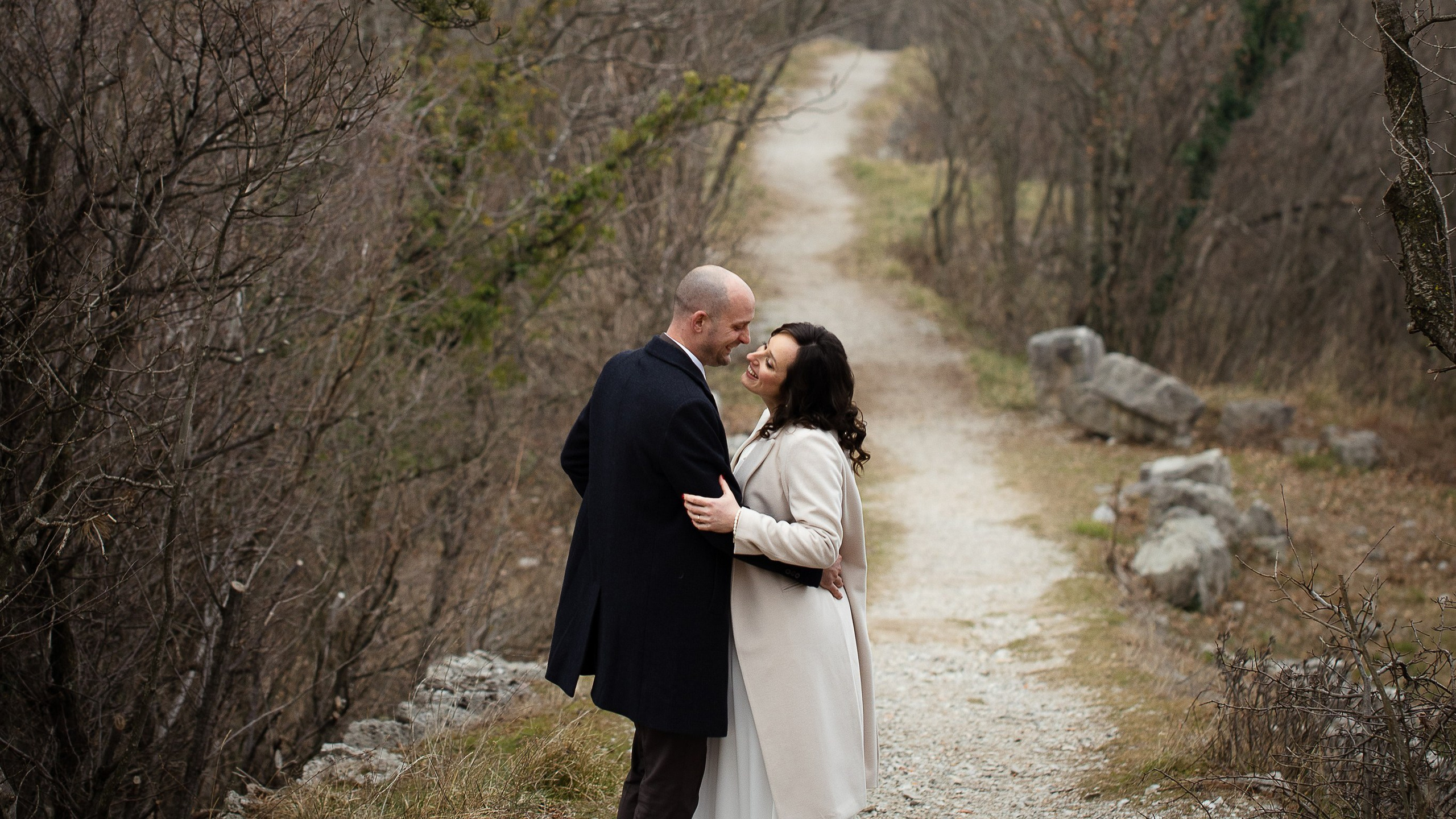 Fotografinja in videografinja Mariia Bortiakova iz Slovenije: fotografiranje dogodkov, portretov in snemanje videov po vsej Sloveniji