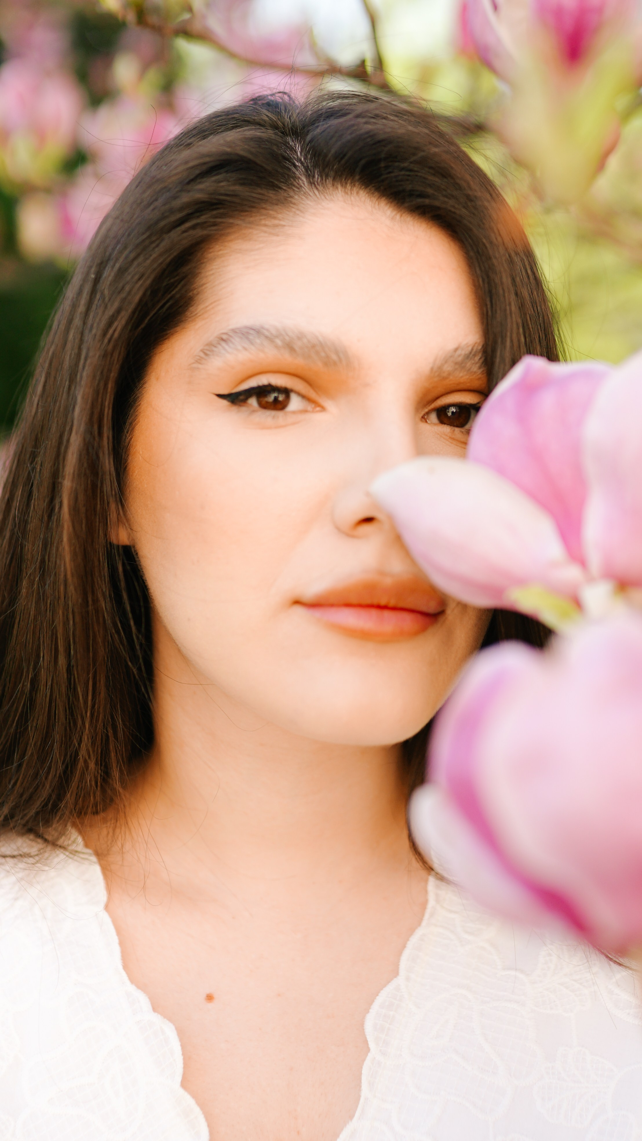 Fotografie de Portret Brașov | Artist Mădălina Beda. Madalina Beda- Artist vizual, fotograf, doula la nastere, consultant babywearing Brasov si in toata tara