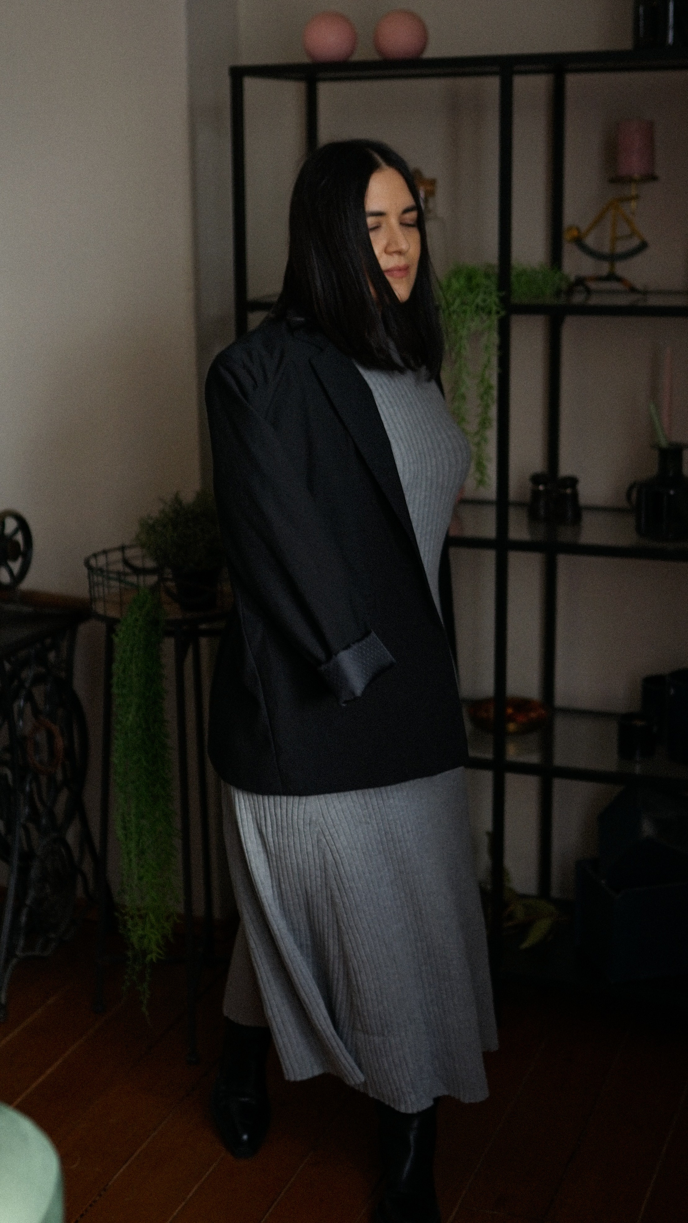 Fotografie de Portret Brașov | Artist Mădălina Beda. Madalina Beda- Artist vizual, fotograf, doula la nastere, consultant babywearing Brasov si in toata tara