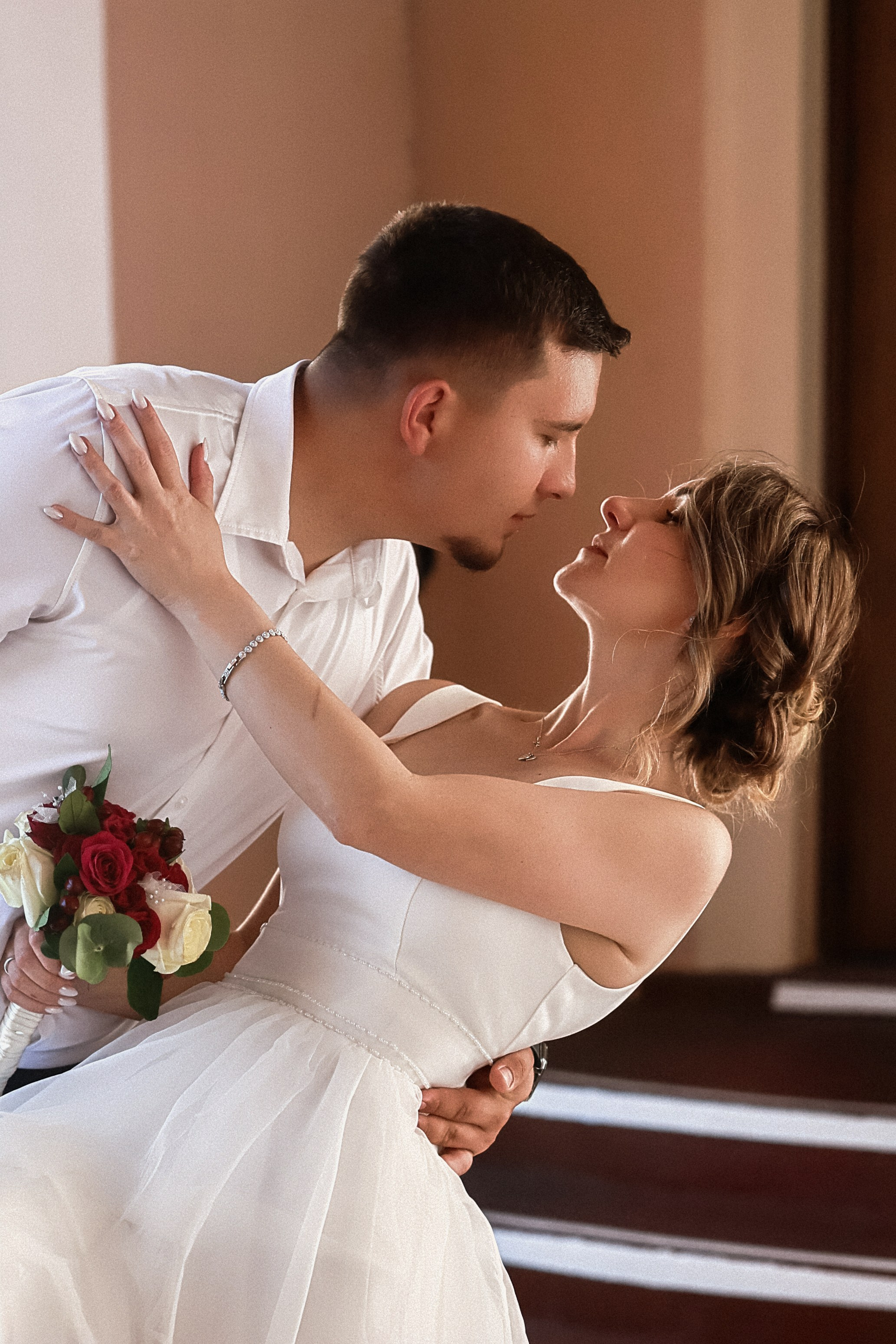 Courthouse Wedding in Sarasota, Florida. Wedding and family photographer Olga Belianskaia