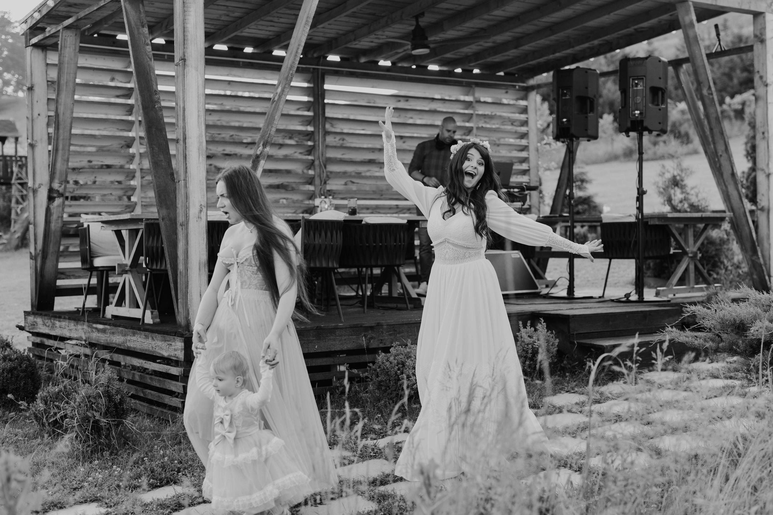 Flori & Cosmin. Main