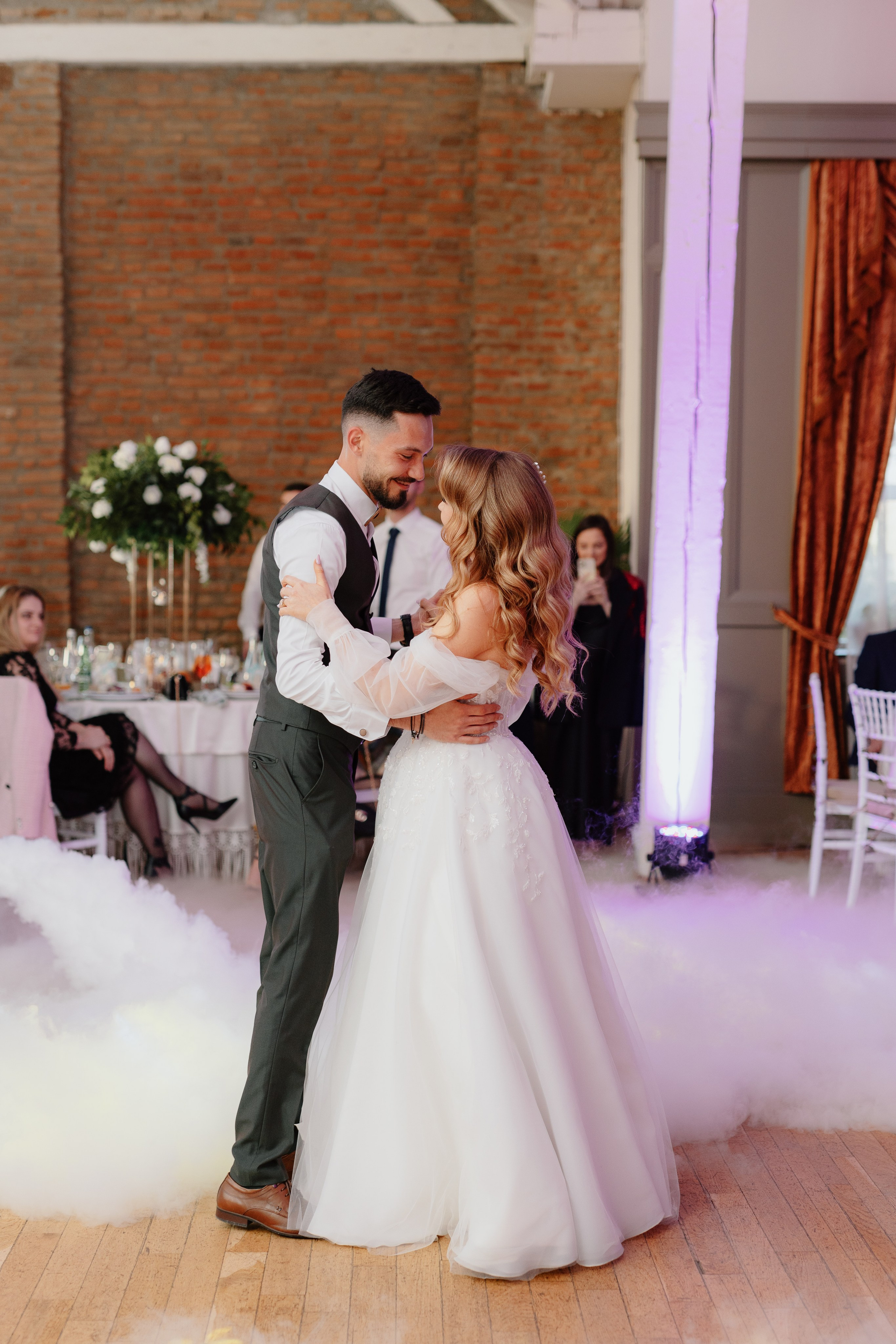 Nicoleta & Lucian. Main