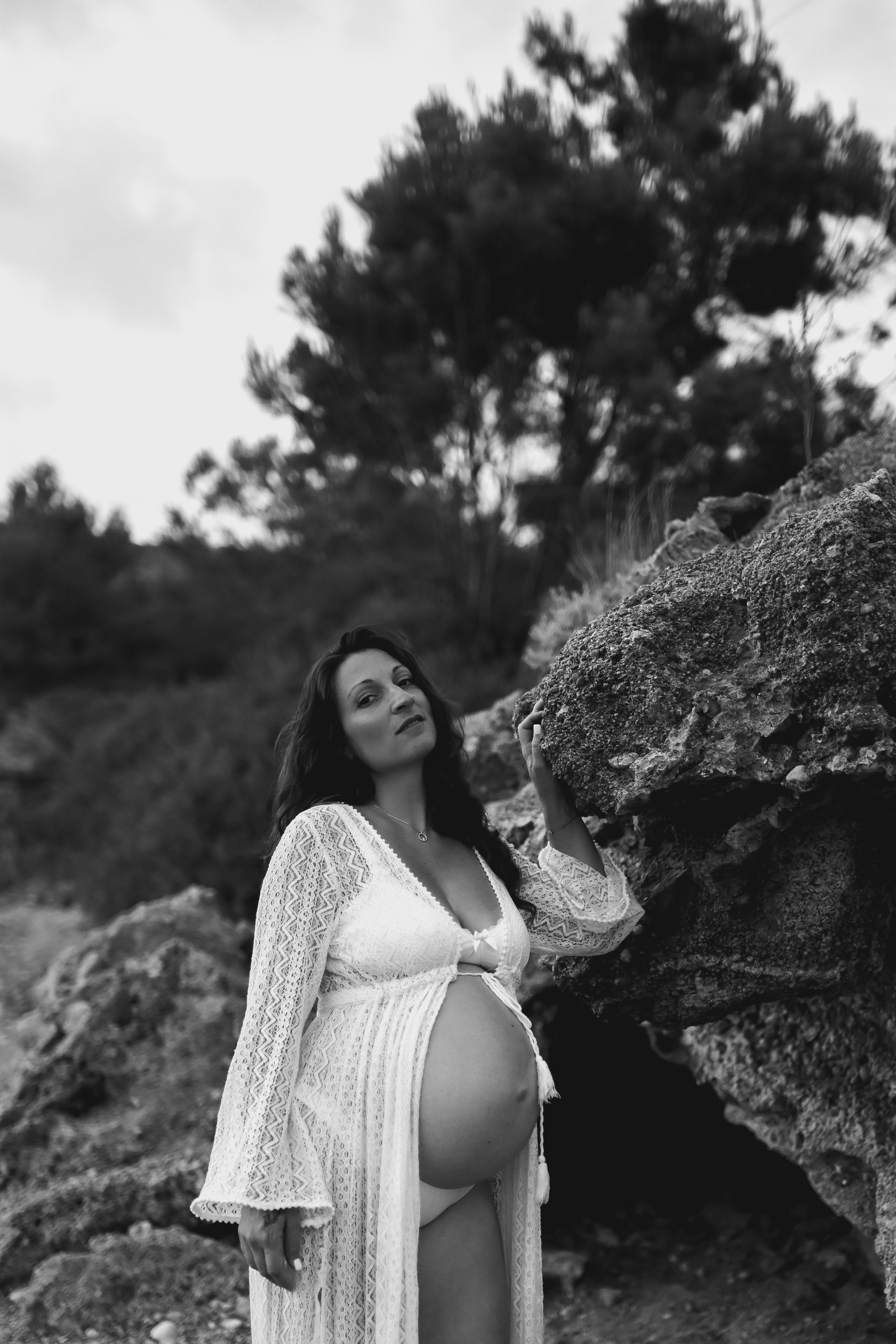 Romantic Maternity Photoshoot. WELCOME