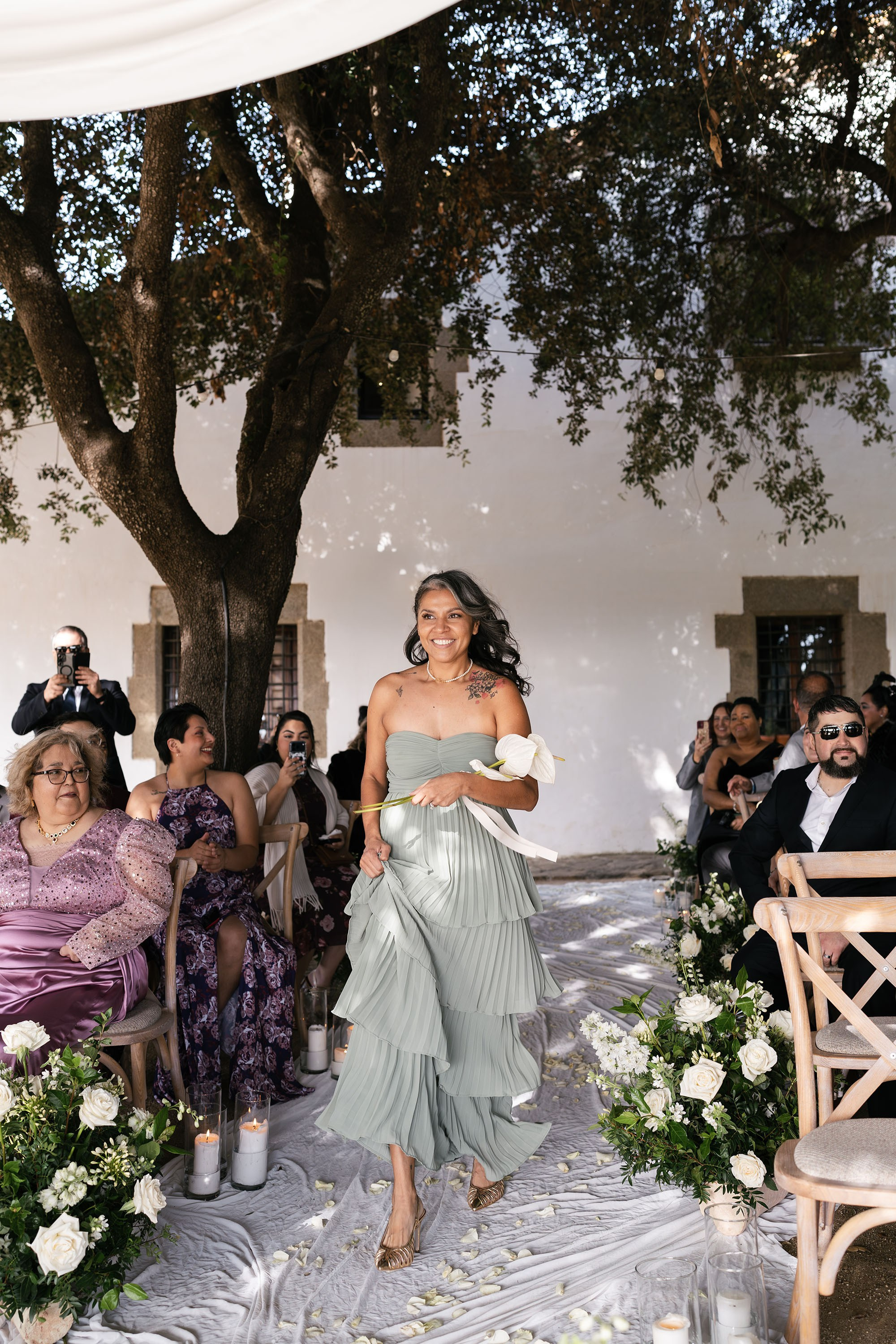 Donielle and Edwin. Fotógrafos de bodas de destino y creadores de contenido con base en España